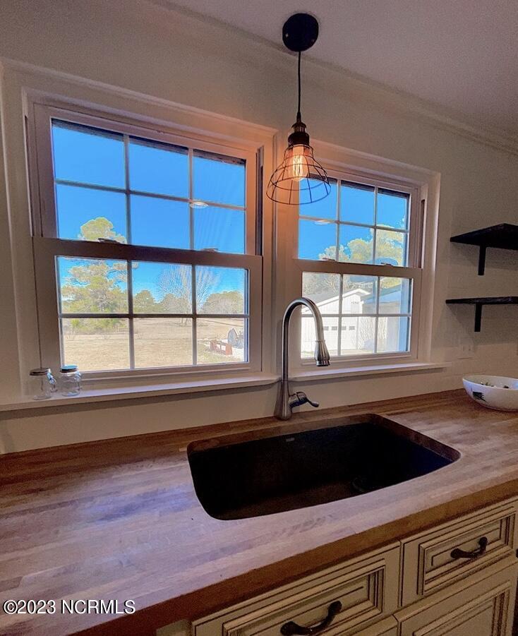 37677 Us 264 Highway E