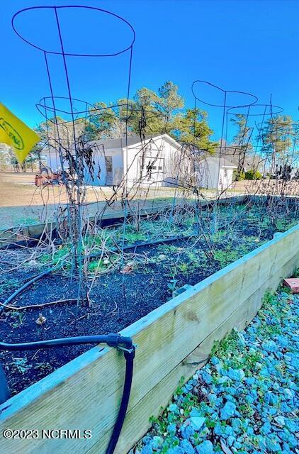 37677 Us 264 Highway E