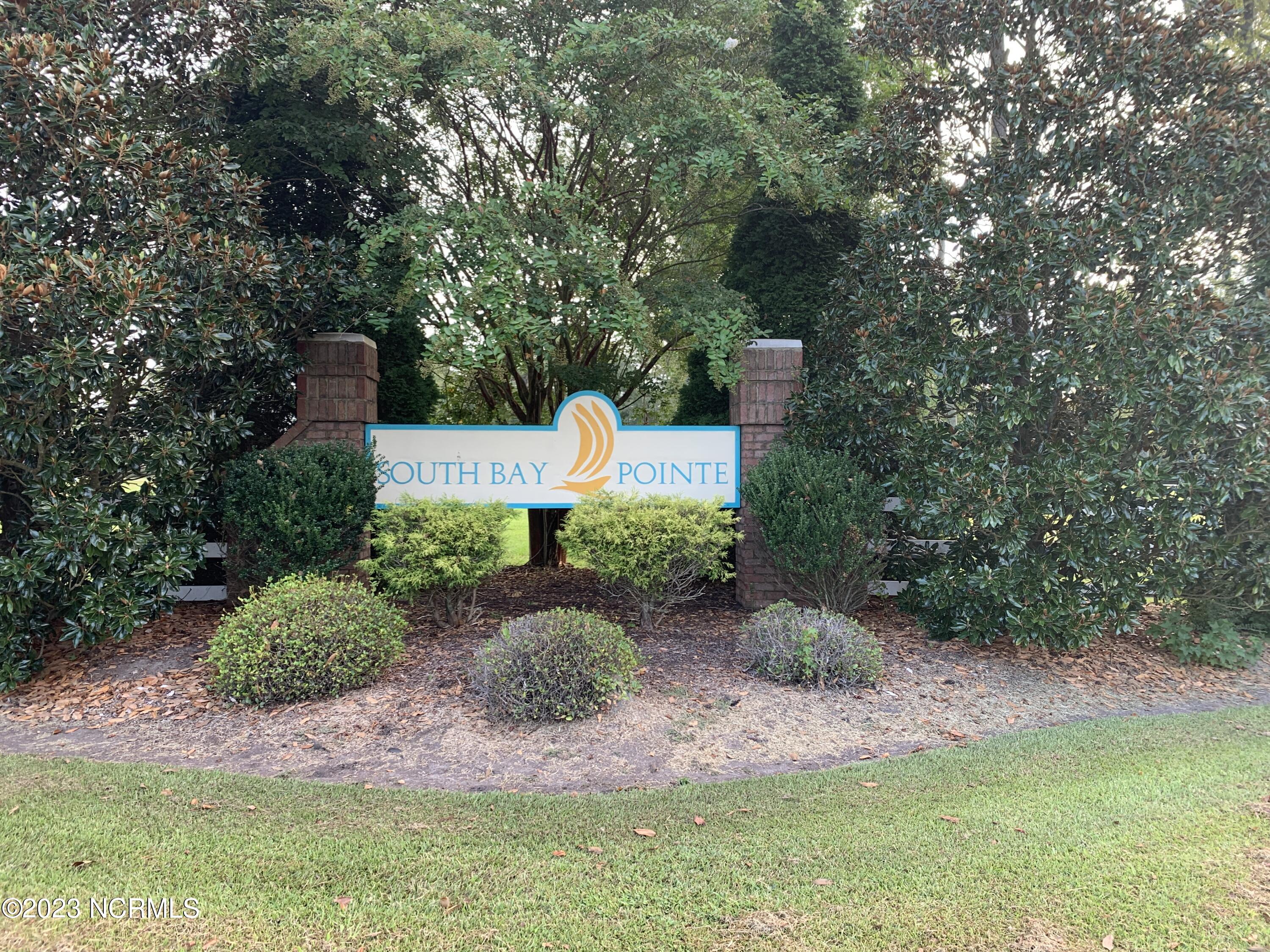 11 Northwater Court