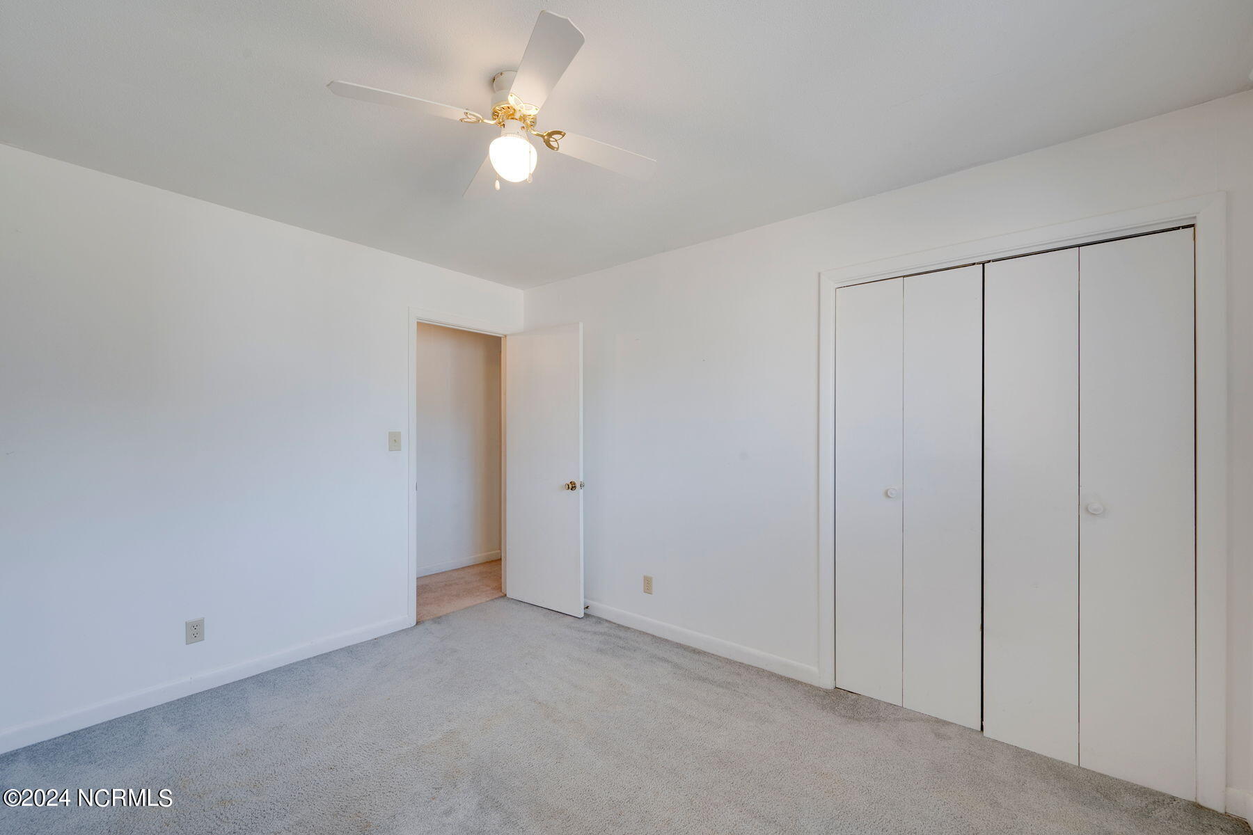 104 N Eden Drive