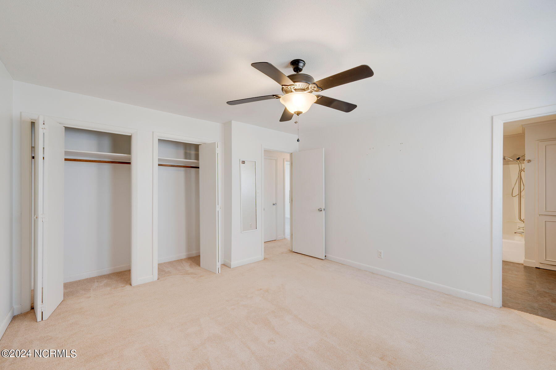 104 N Eden Drive