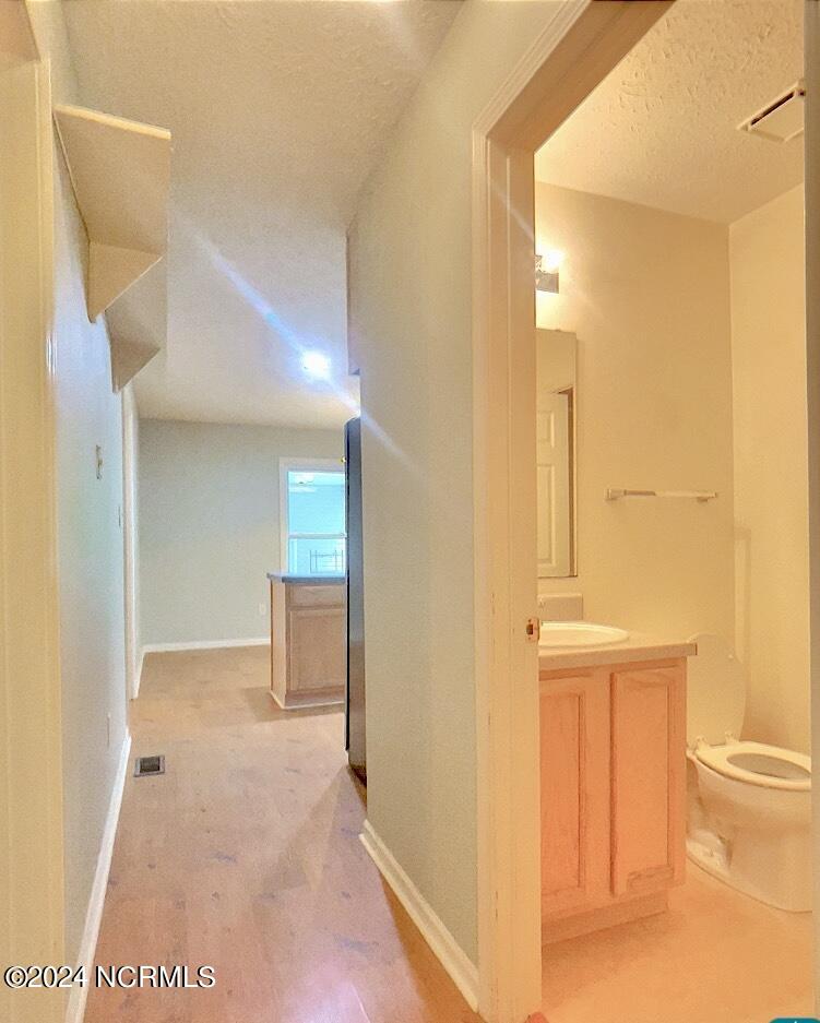 875 Mixon Creek Drive