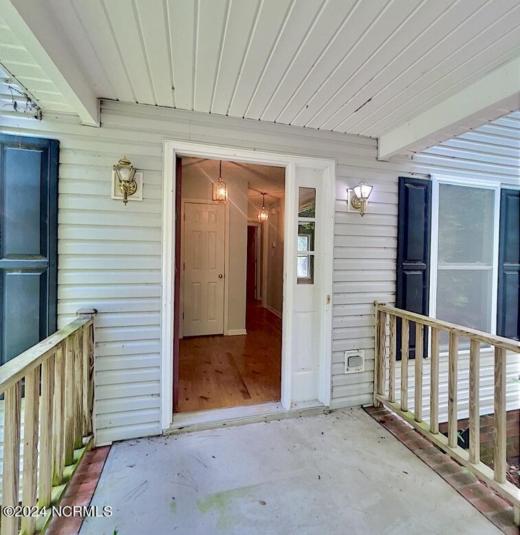 875 Mixon Creek Drive