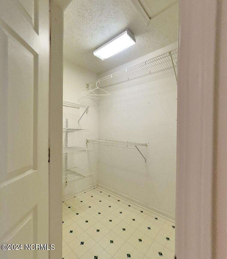 875 Mixon Creek Drive