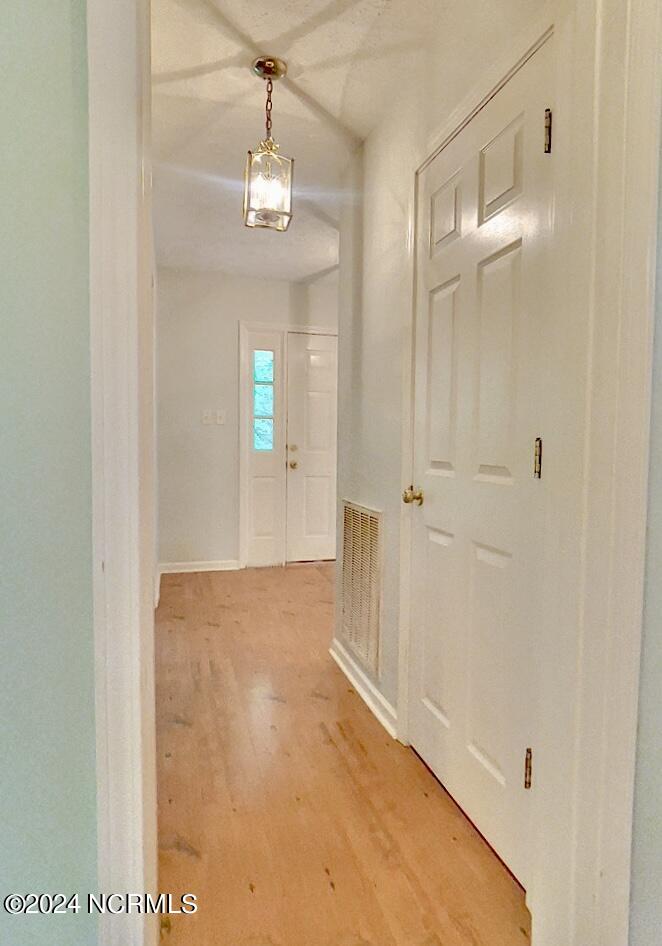 875 Mixon Creek Drive