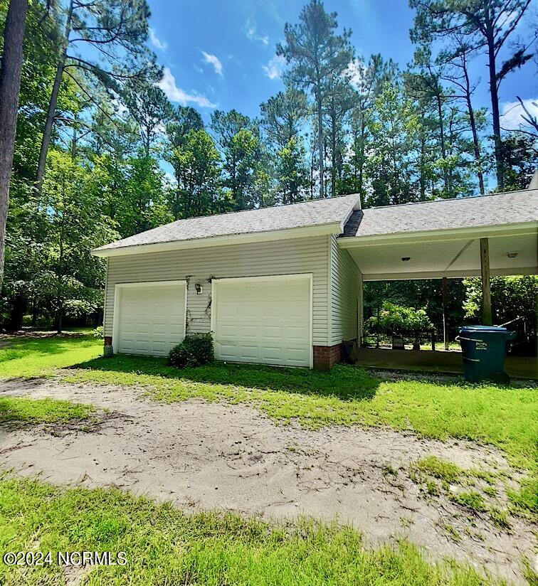 875 Mixon Creek Drive