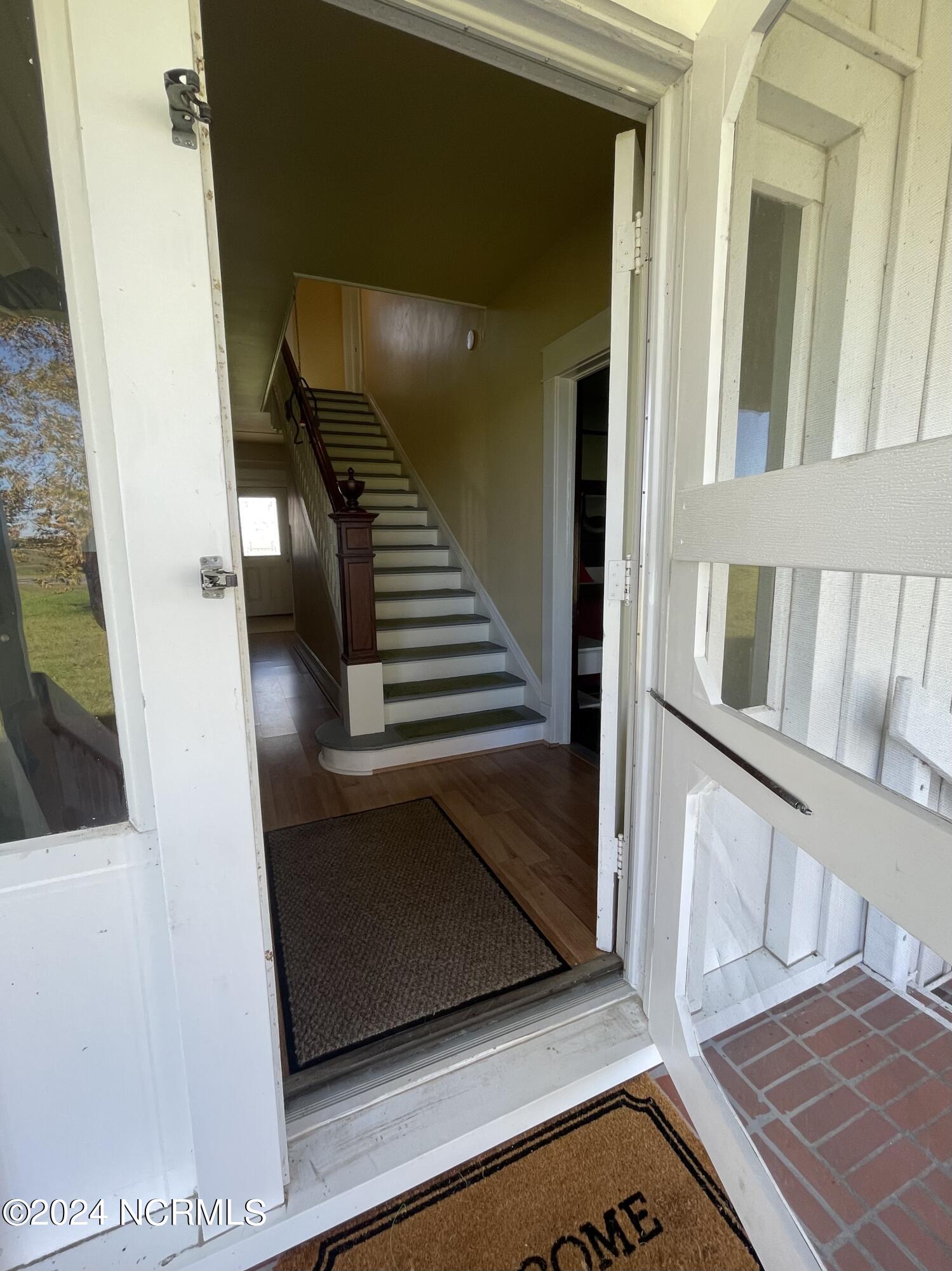 6800 Piney Woods Road