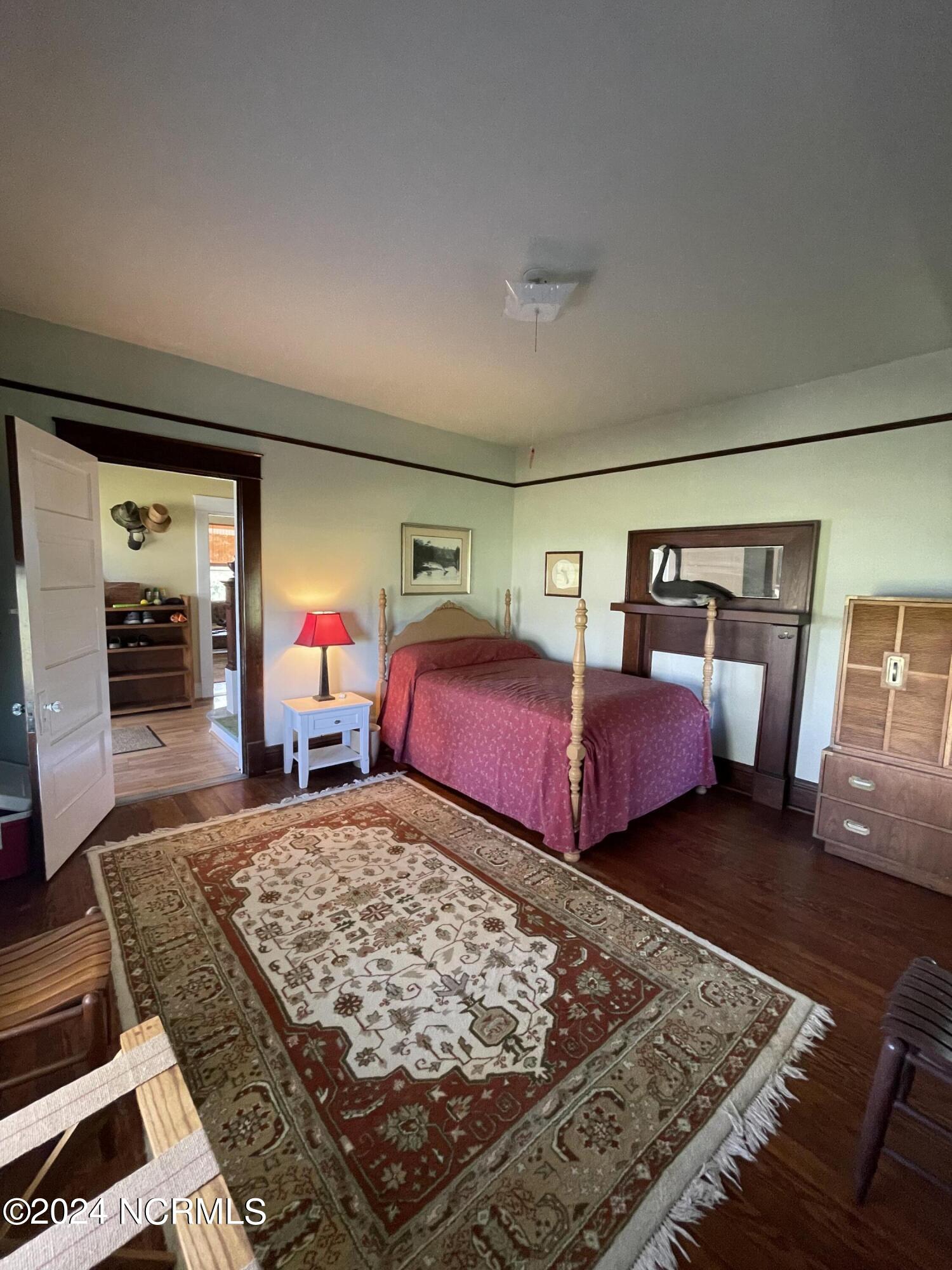 6800 Piney Woods Road