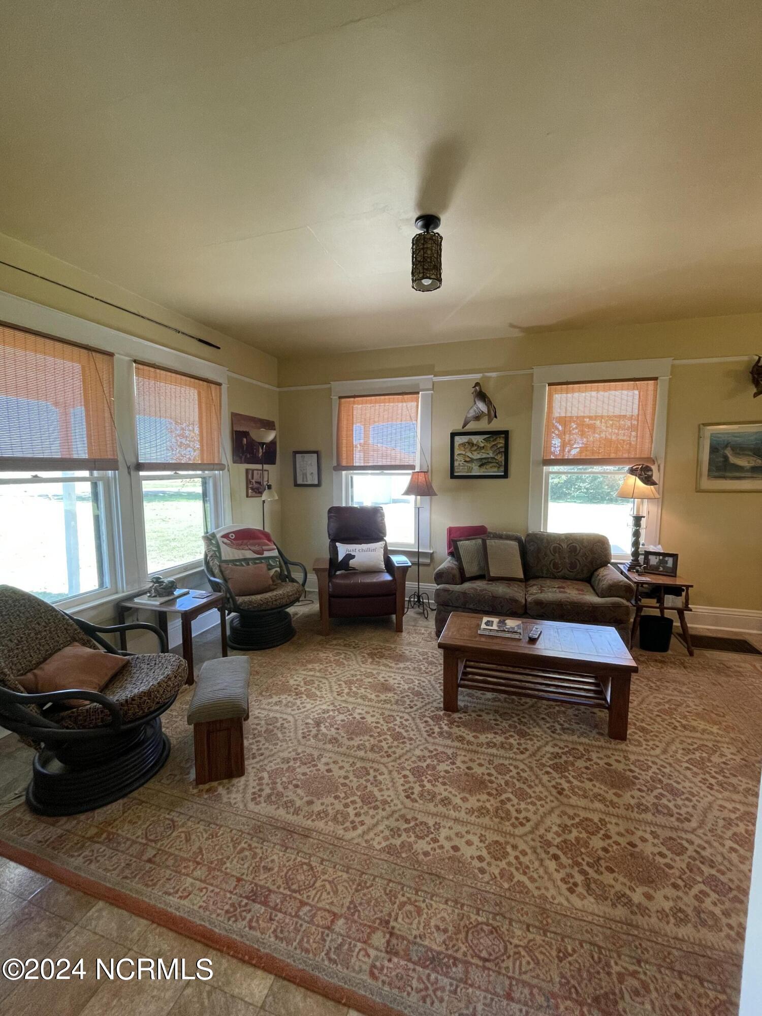 6800 Piney Woods Road