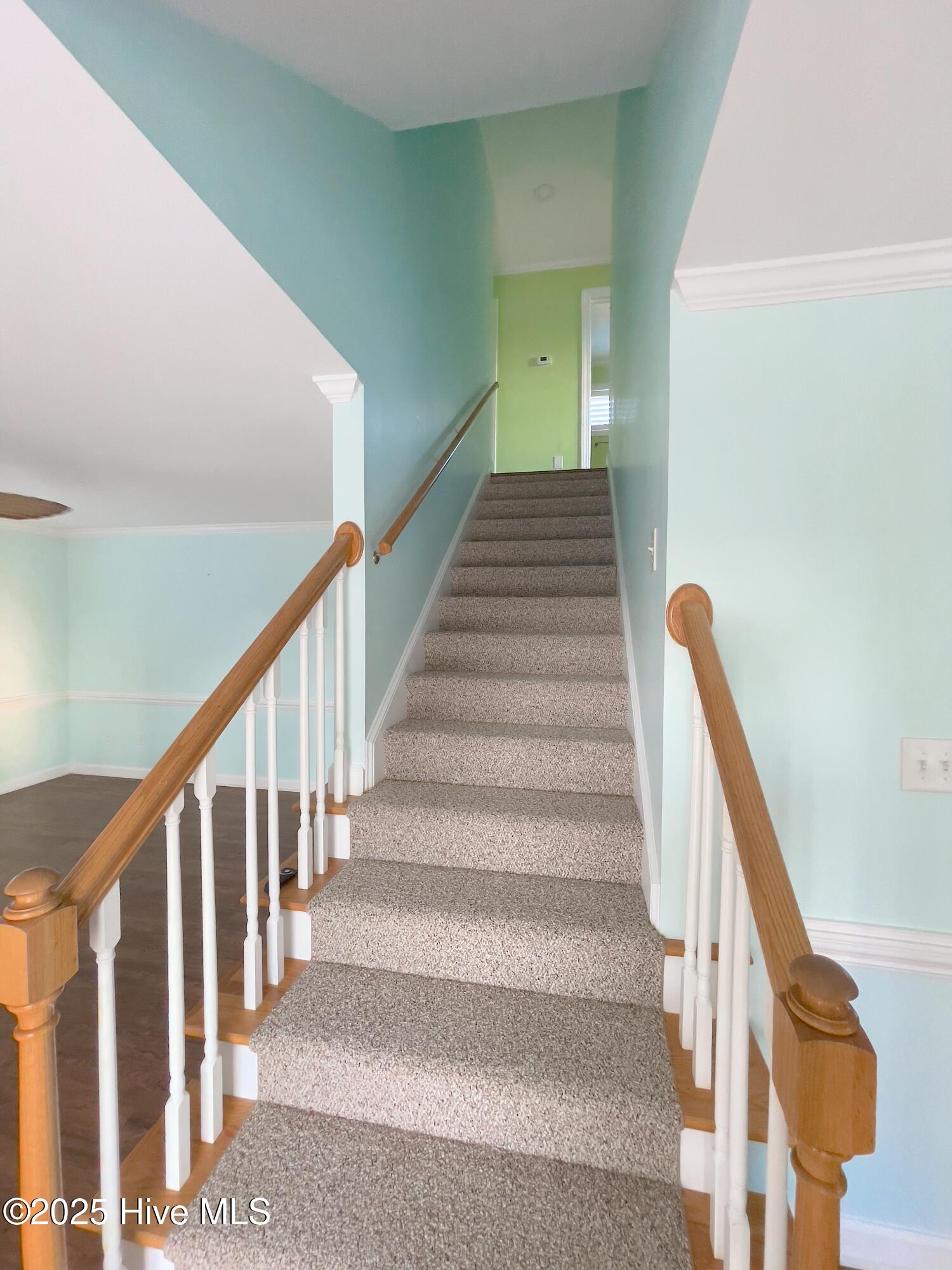 394 Riverview Street