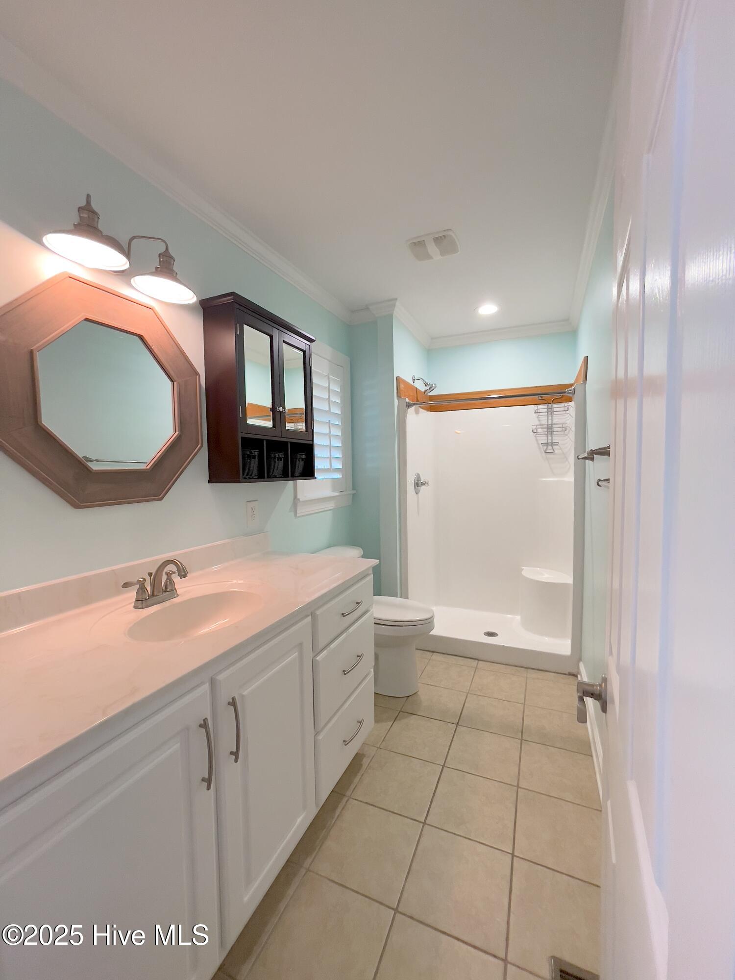 394 Riverview Street