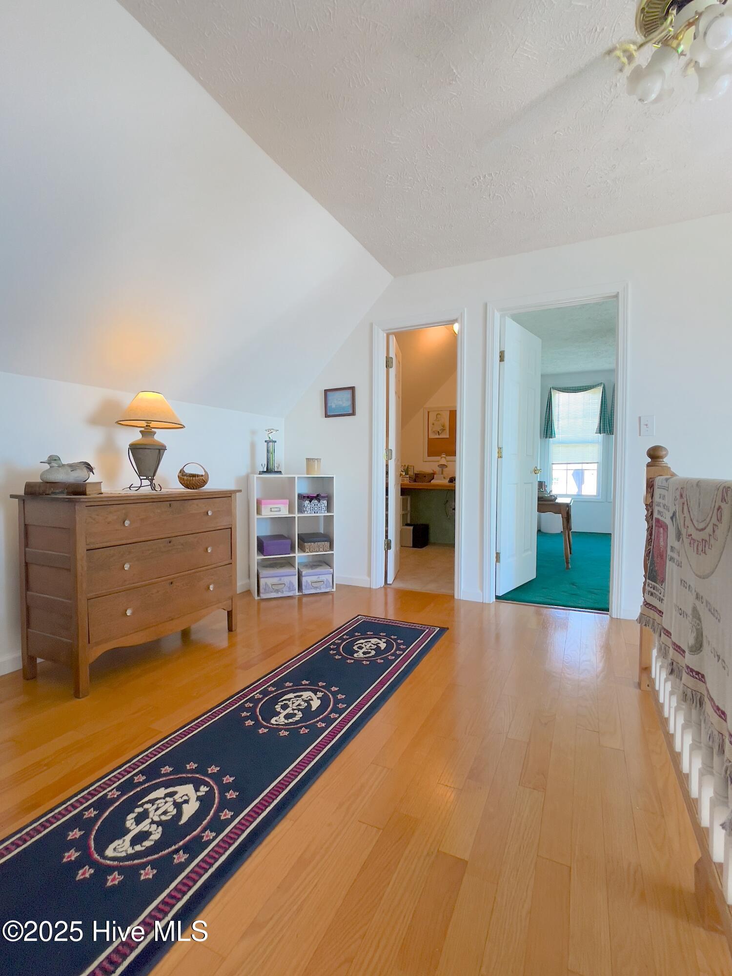 386 Sparrow Avenue