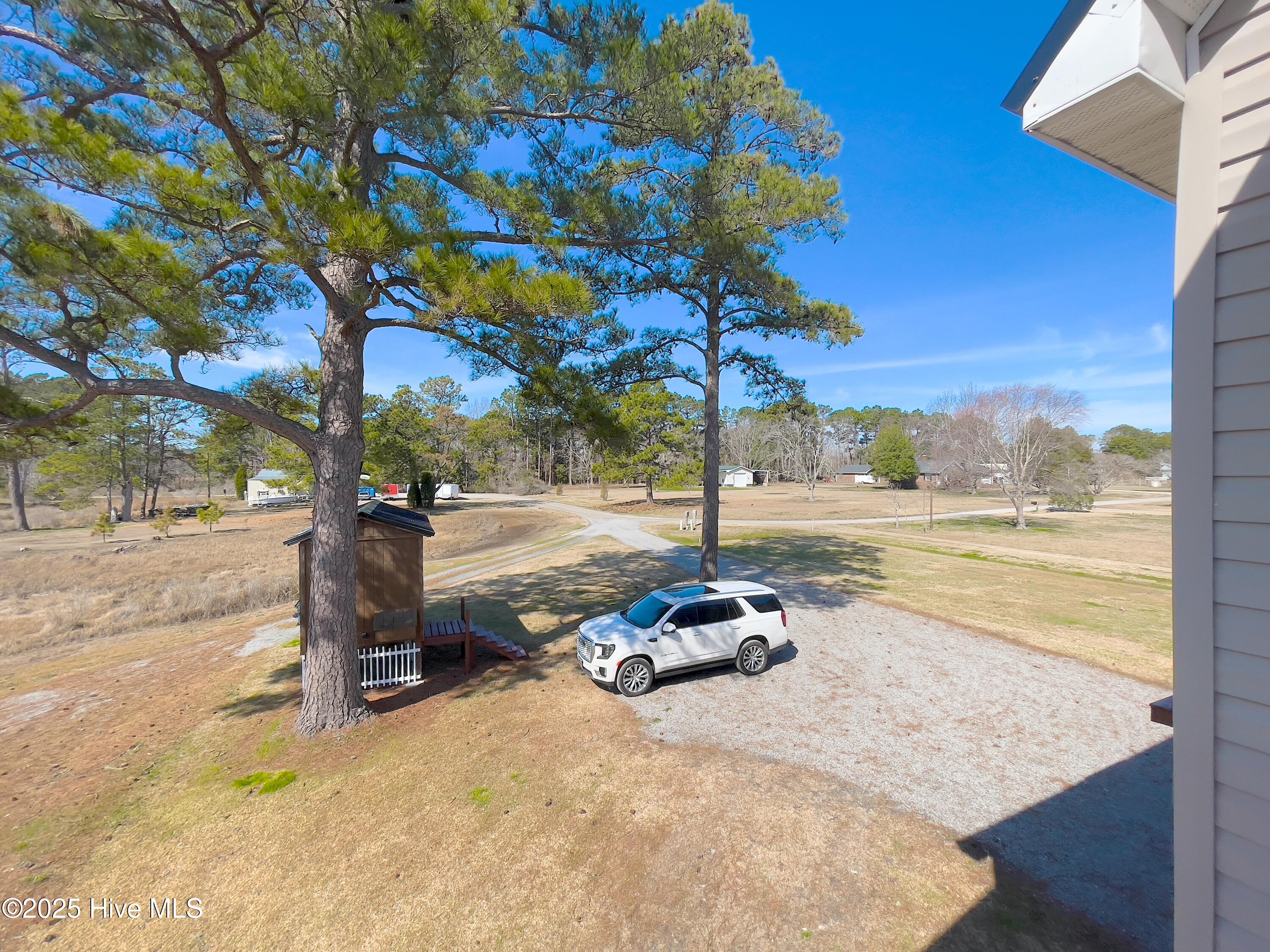386 Sparrow Avenue