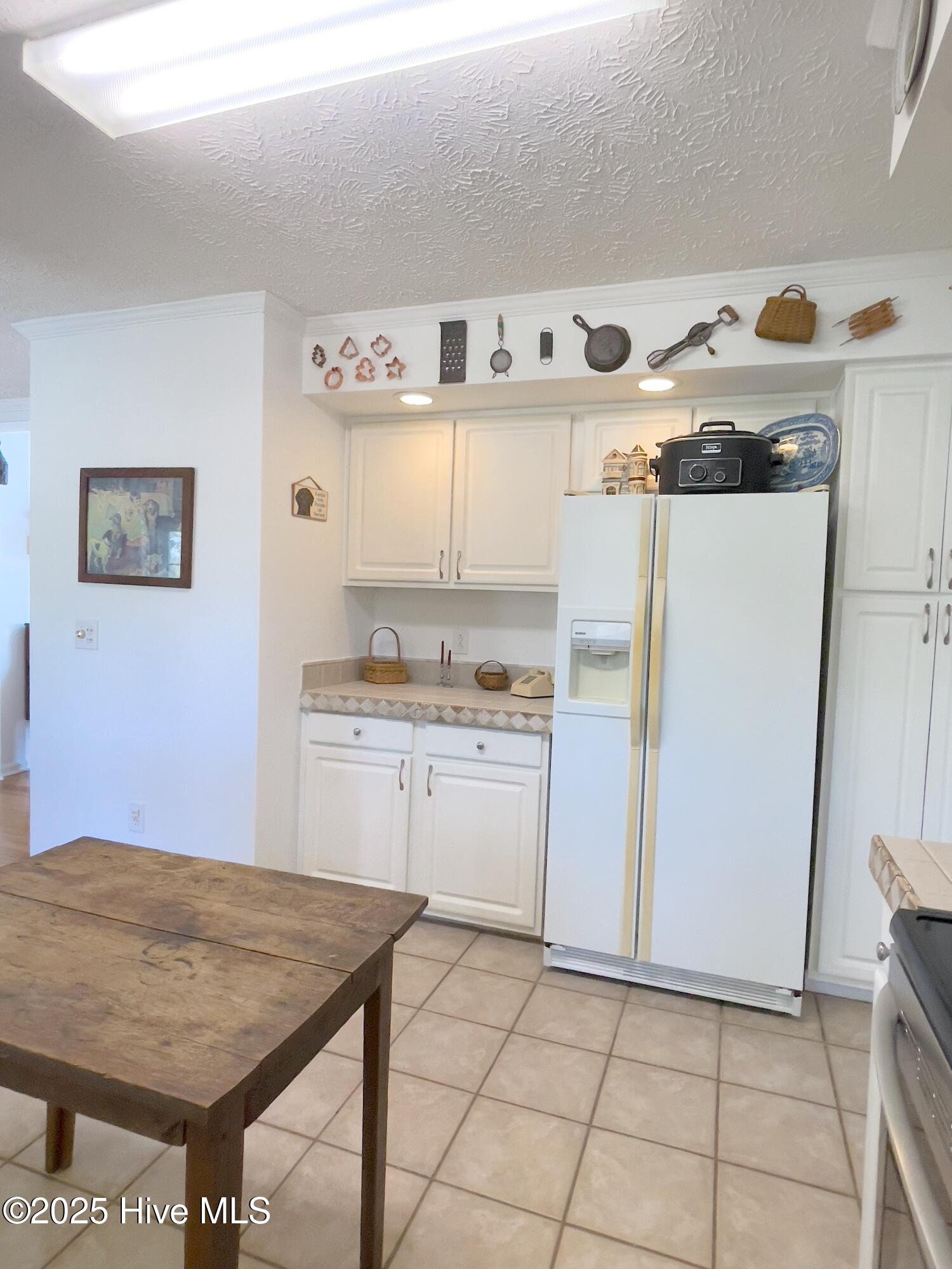 386 Sparrow Avenue