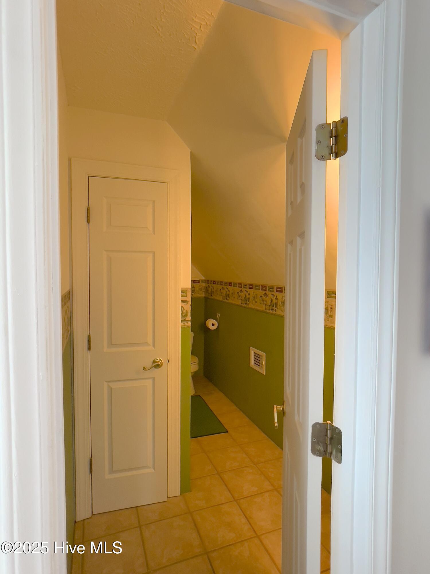 386 Sparrow Avenue