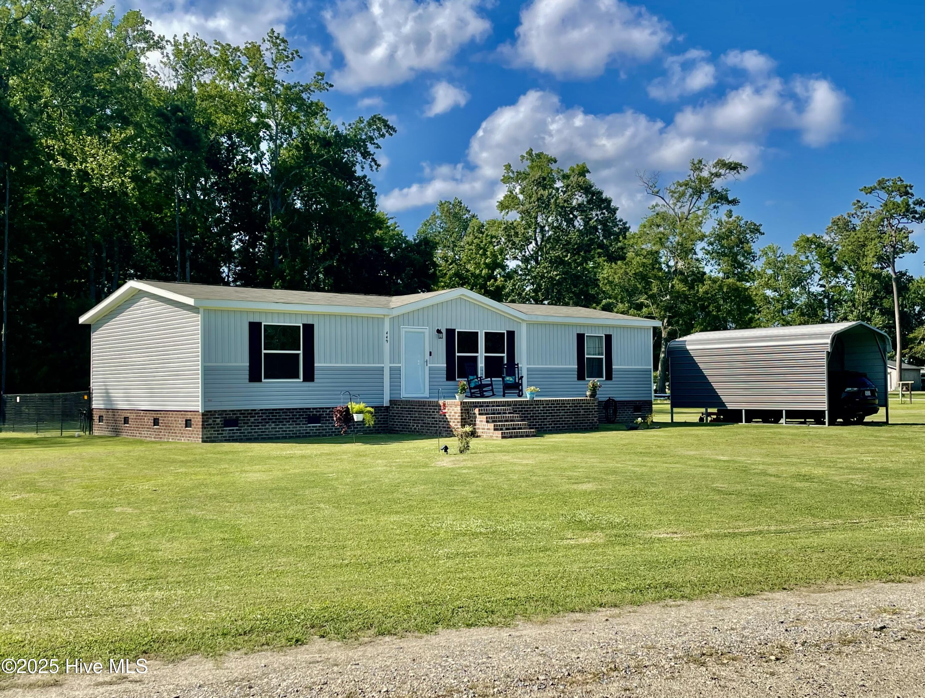 449 Doxie Lane