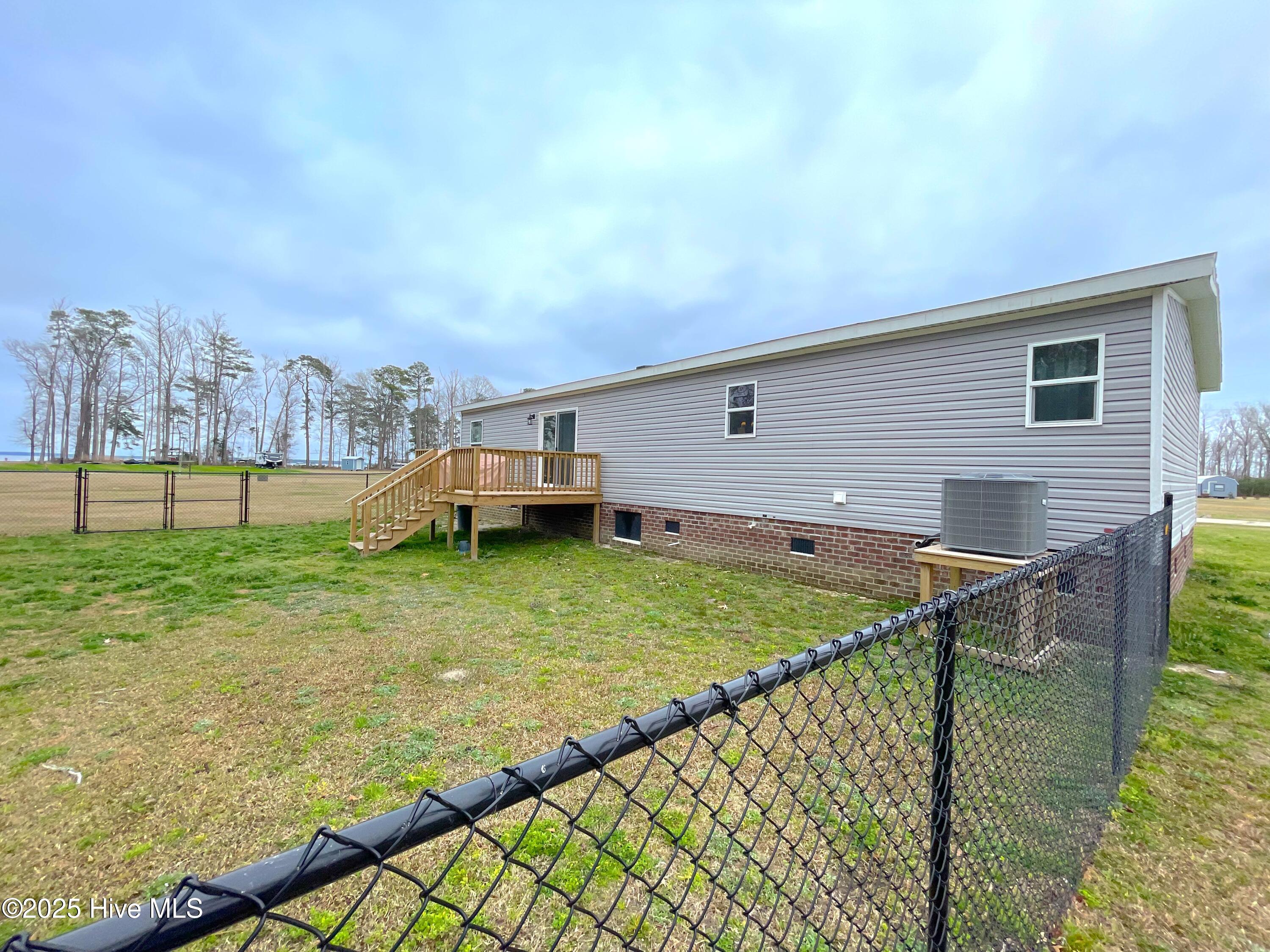 449 Doxie Lane