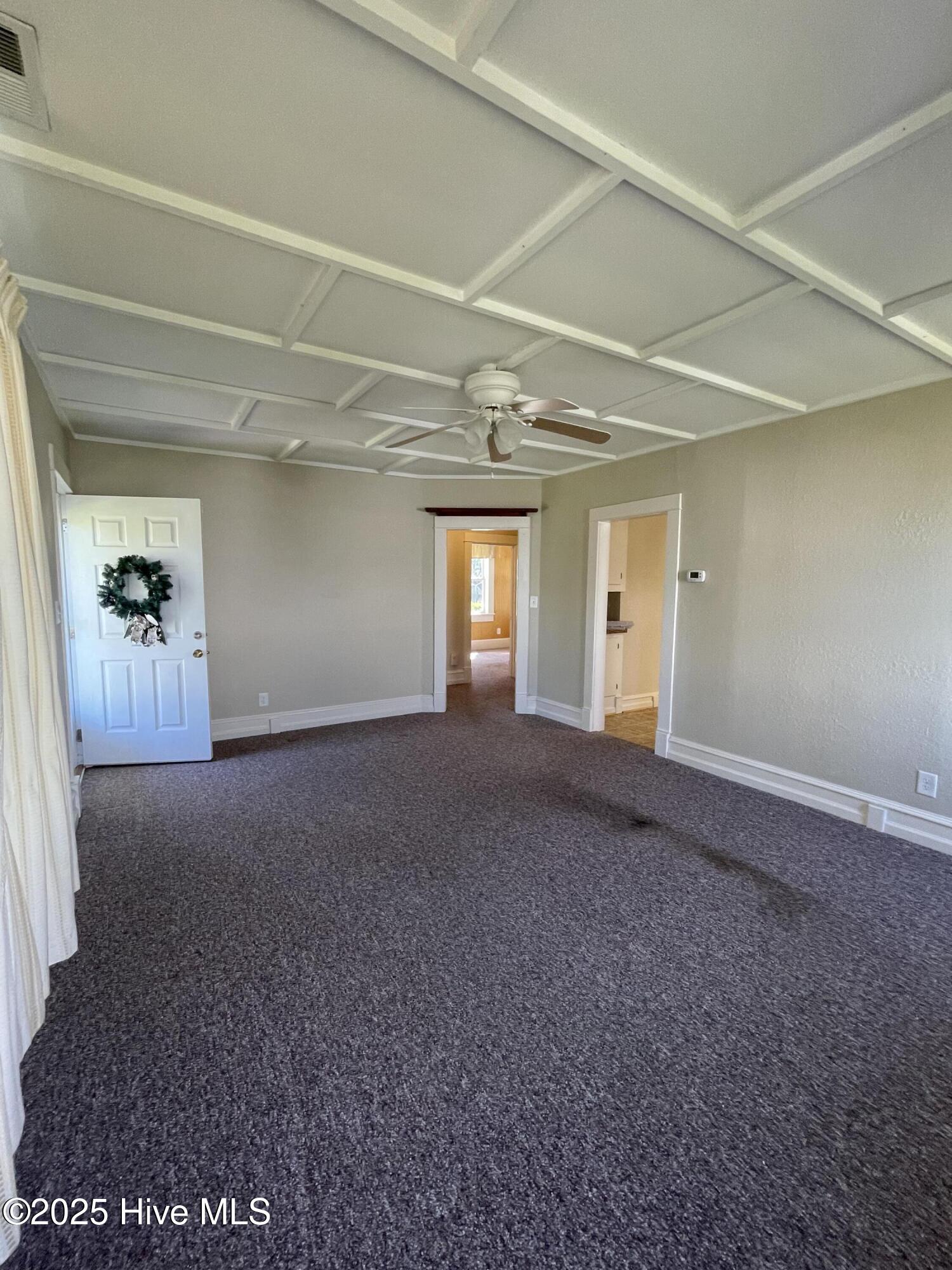 469 Lamont Street