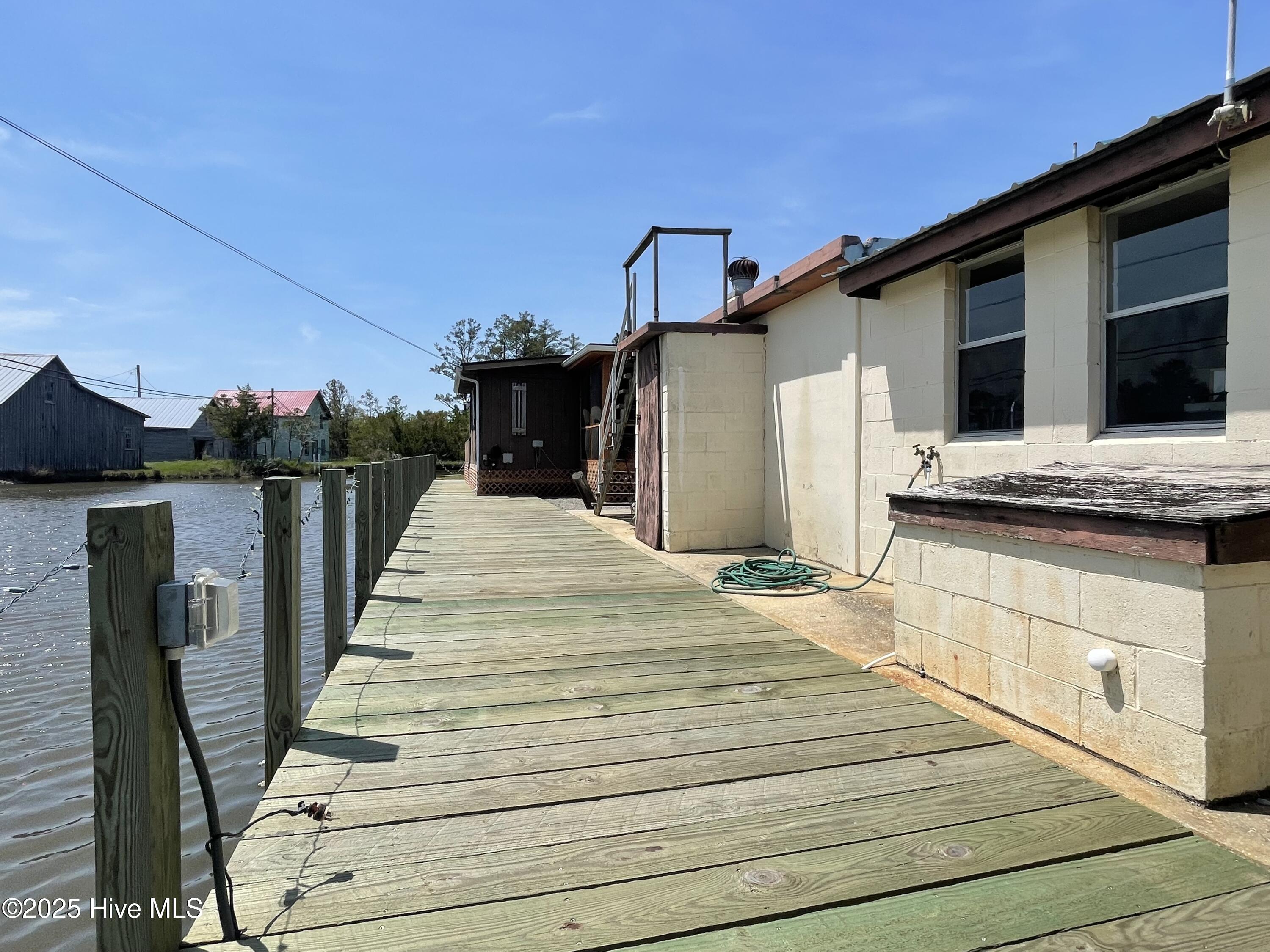 1556 Farrow Fork Road