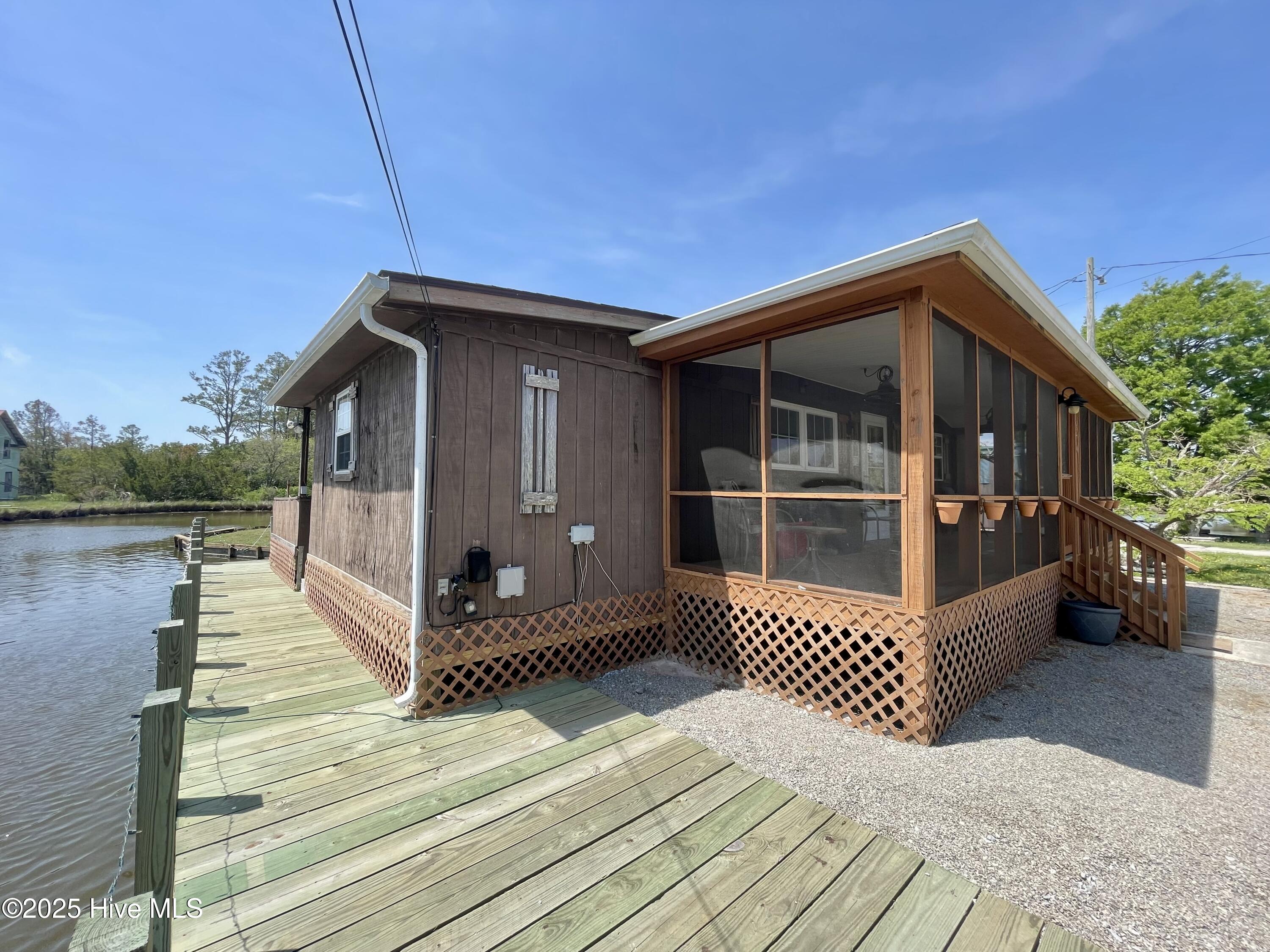 1556 Farrow Fork Road