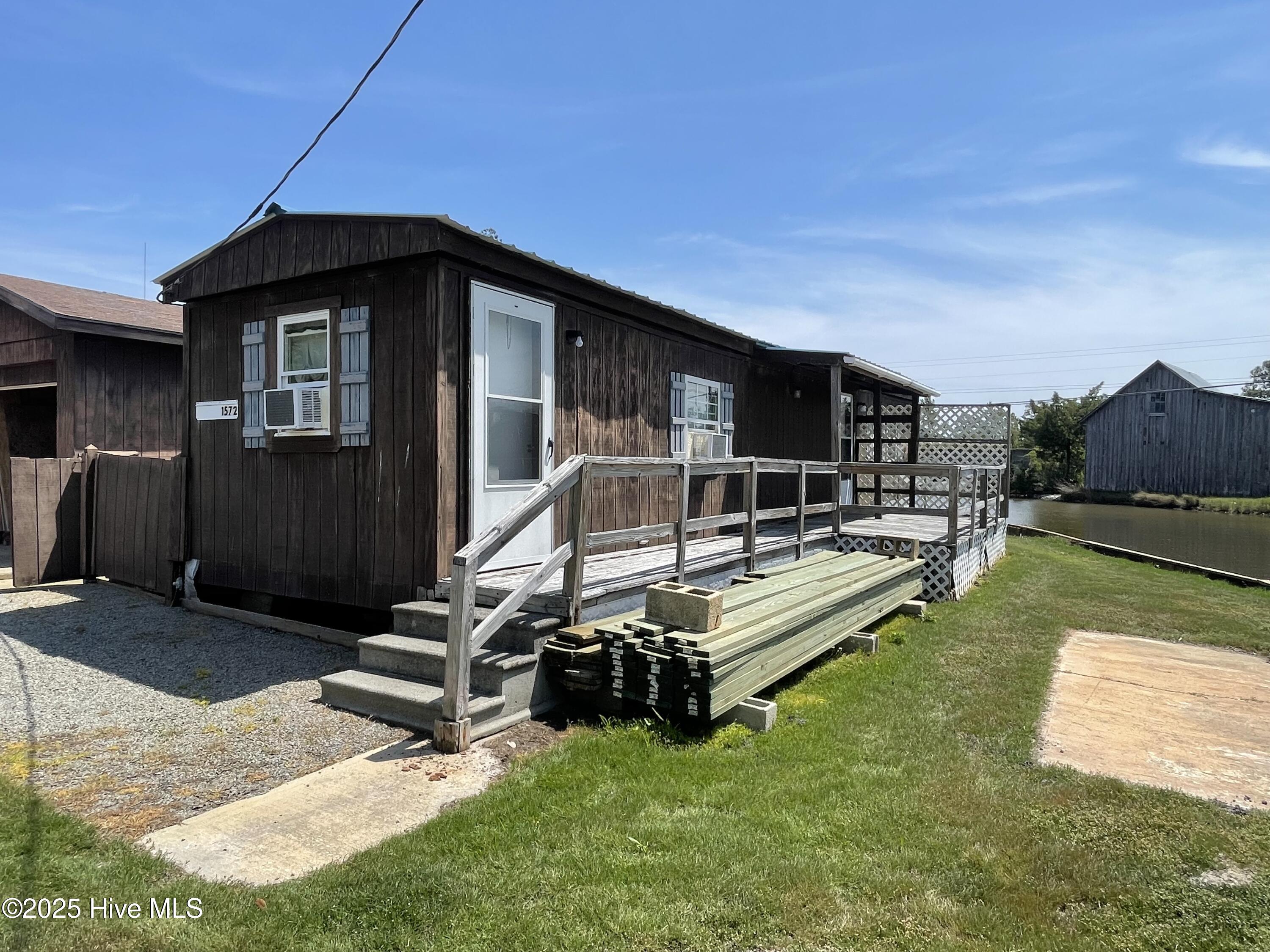 1556 Farrow Fork Road