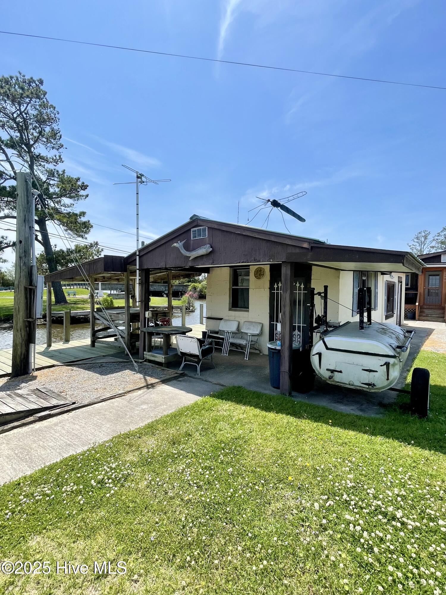 1556 Farrow Fork Road