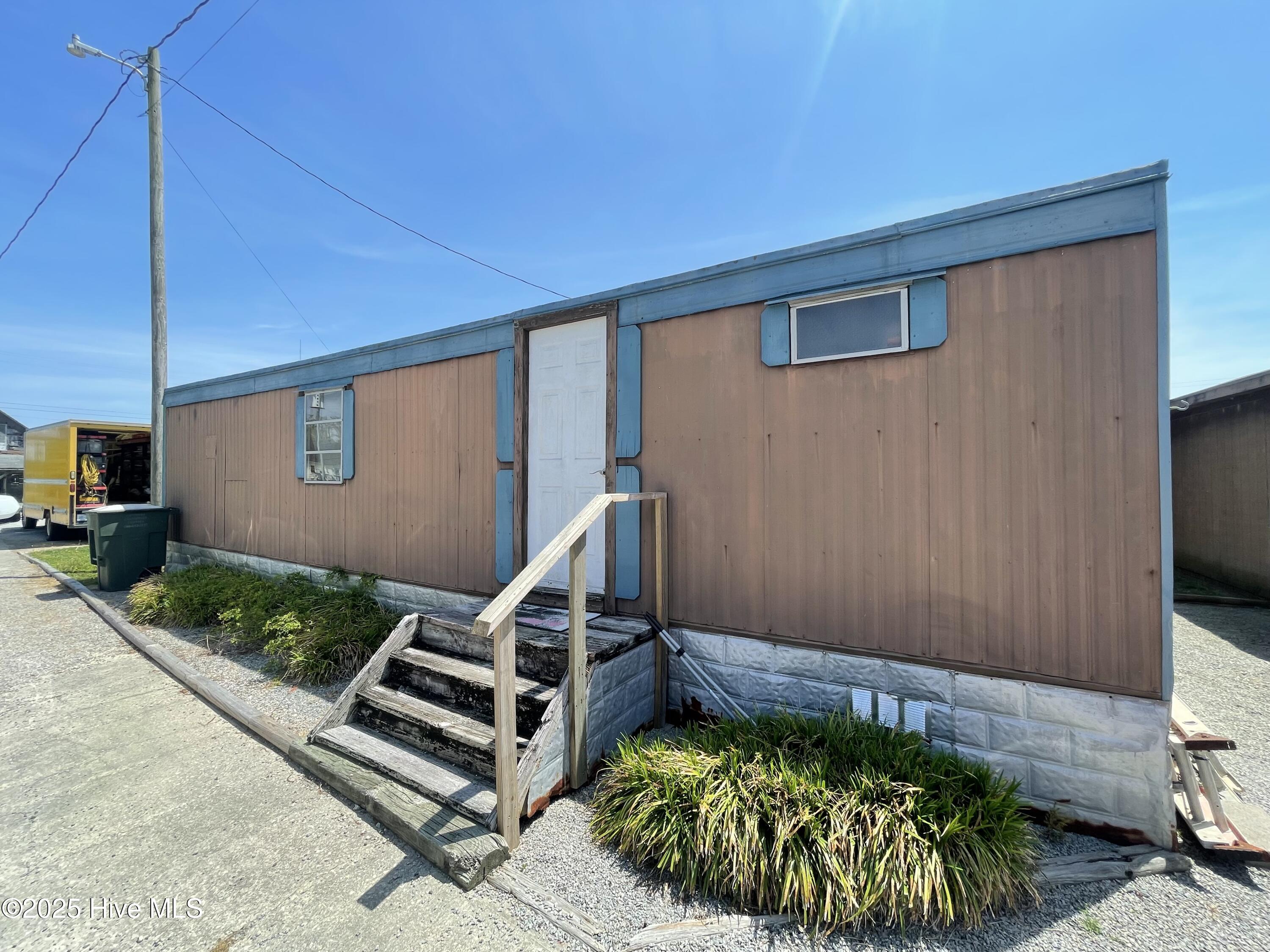 1556 Farrow Fork Road