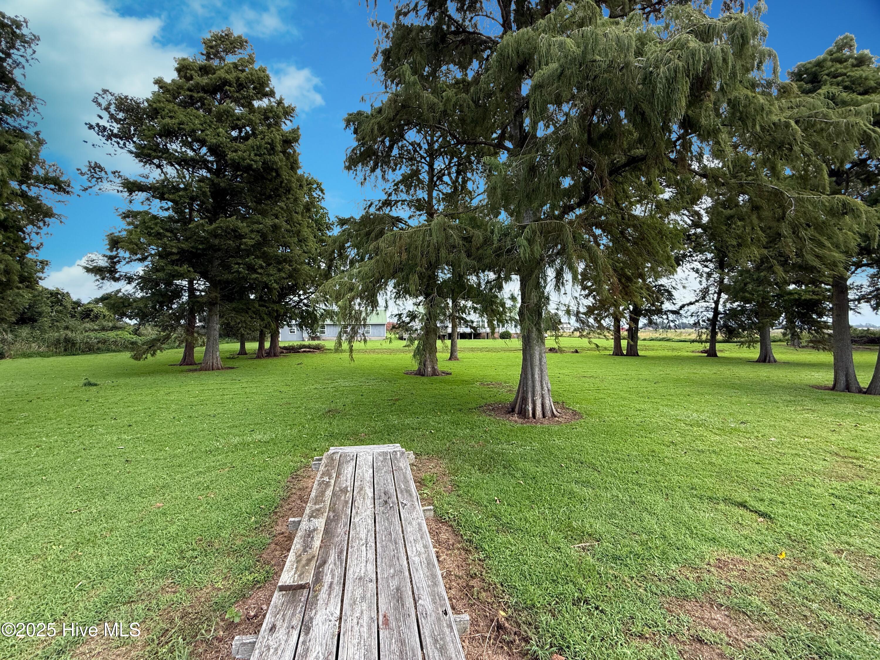 7760 Piney Woods Road