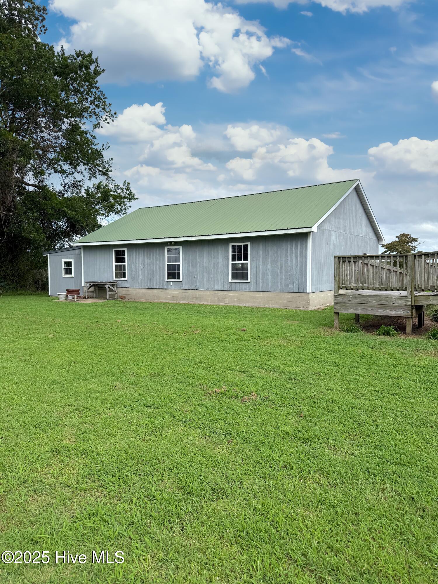 7760 Piney Woods Road