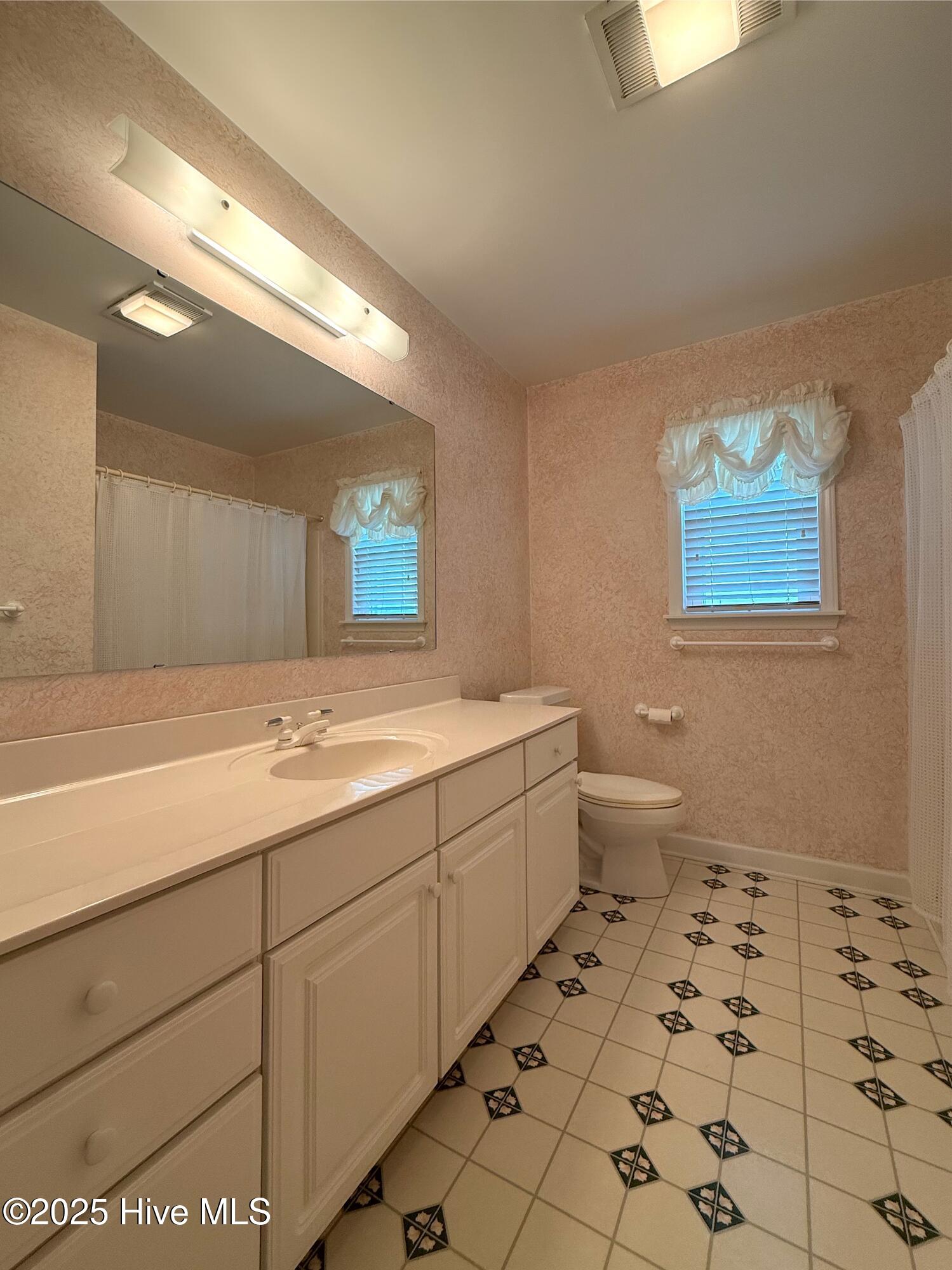 7760 Piney Woods Road