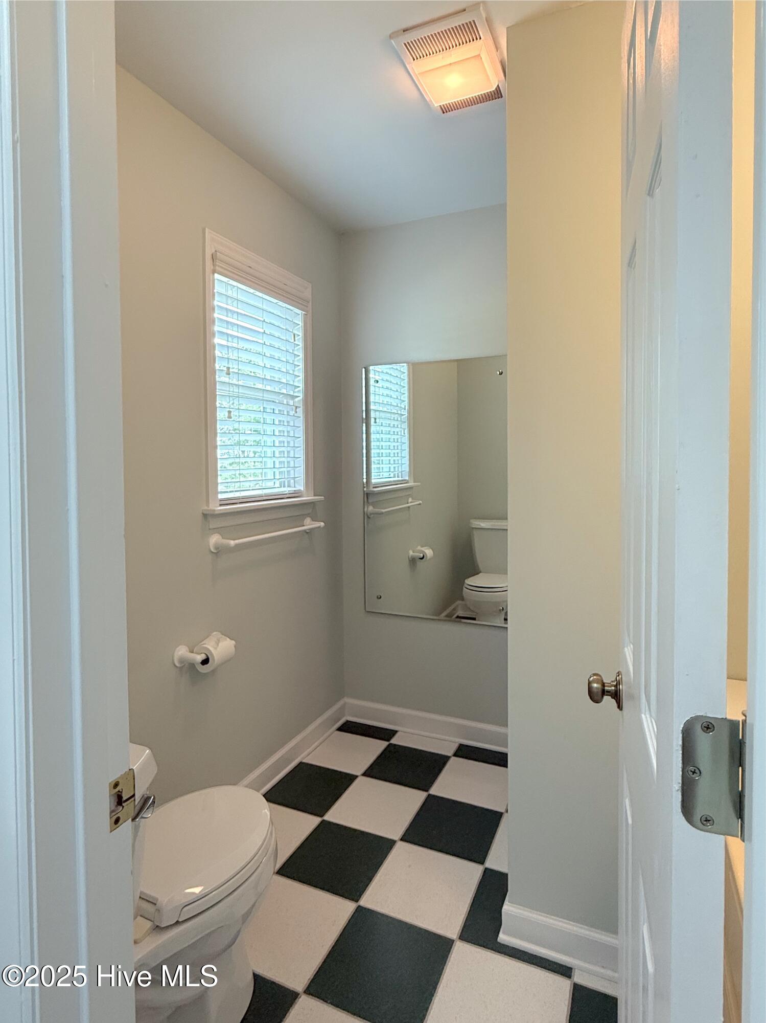 7760 Piney Woods Road