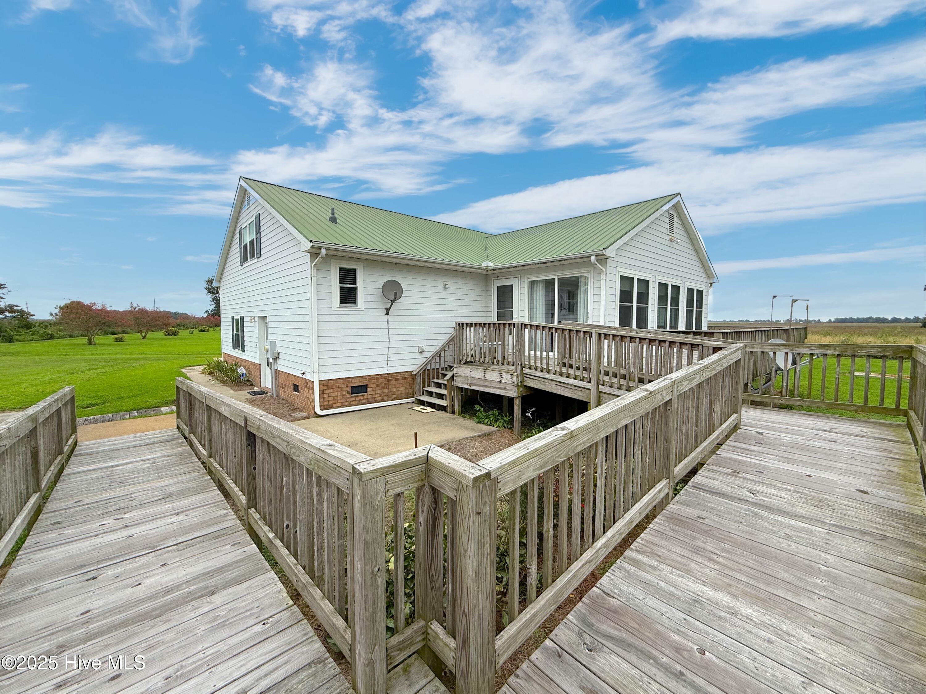 7760 Piney Woods Road