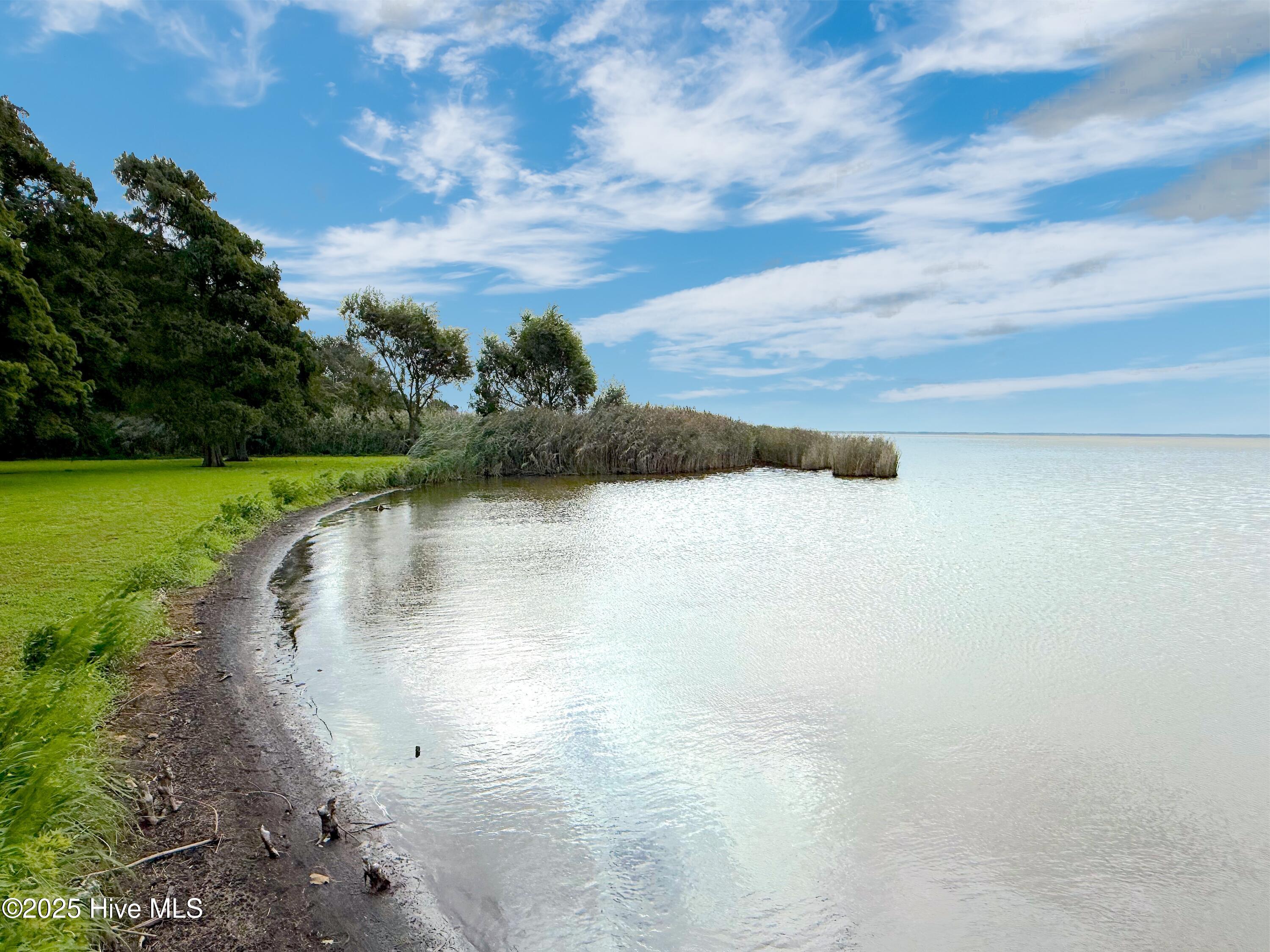 7760 Piney Woods Road