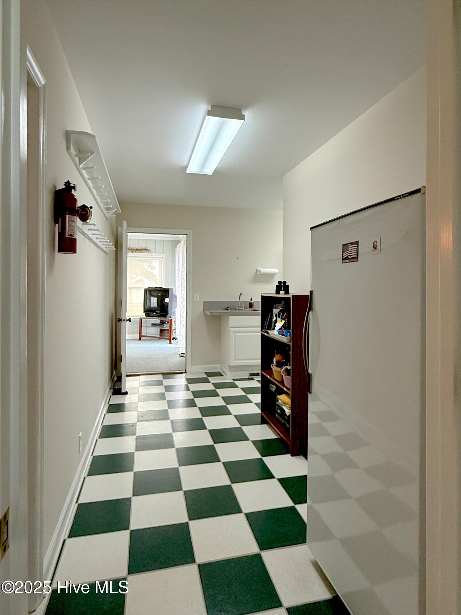 7760 Piney Woods Road