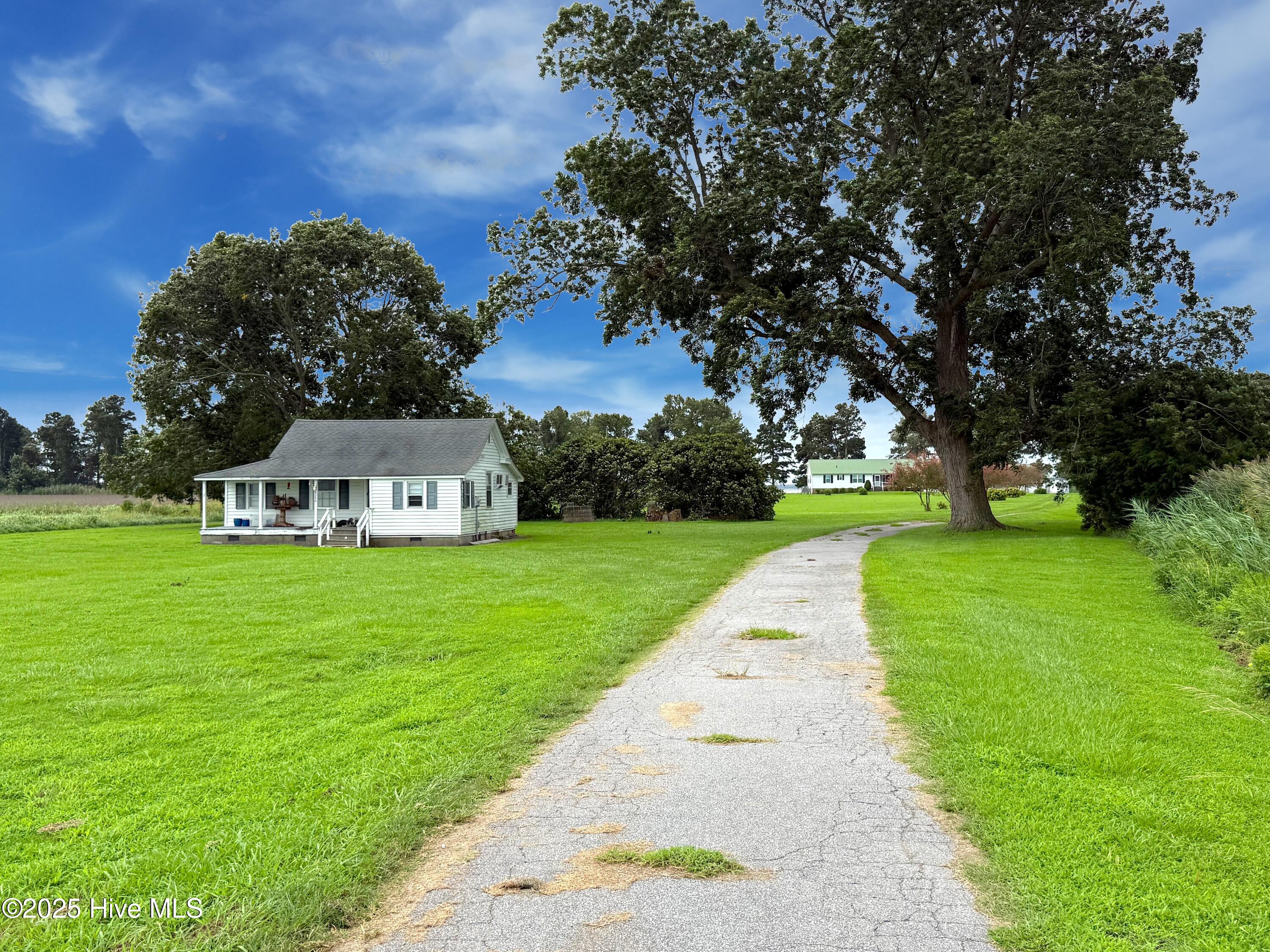 7760 Piney Woods Road