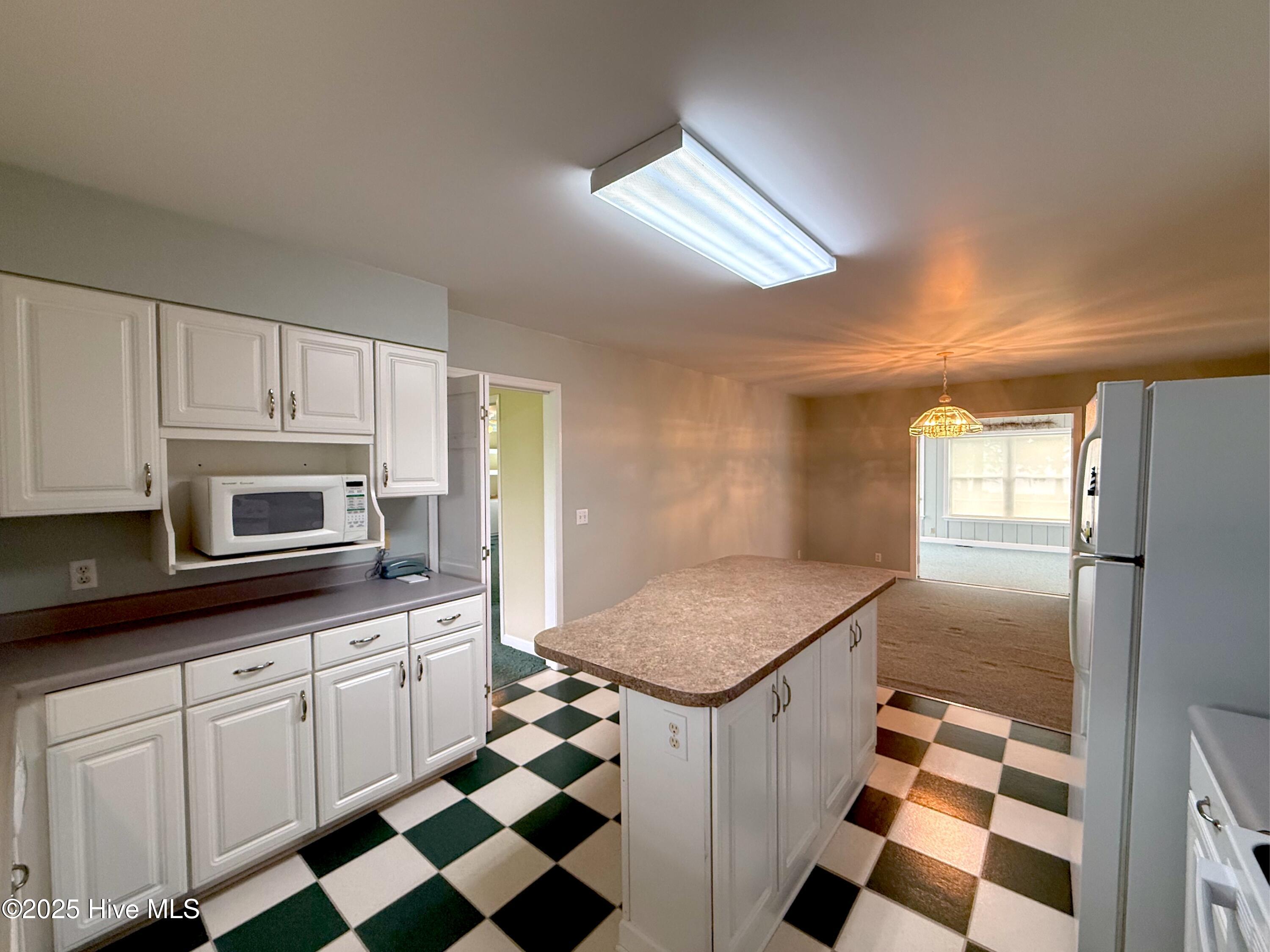 7760 Piney Woods Road