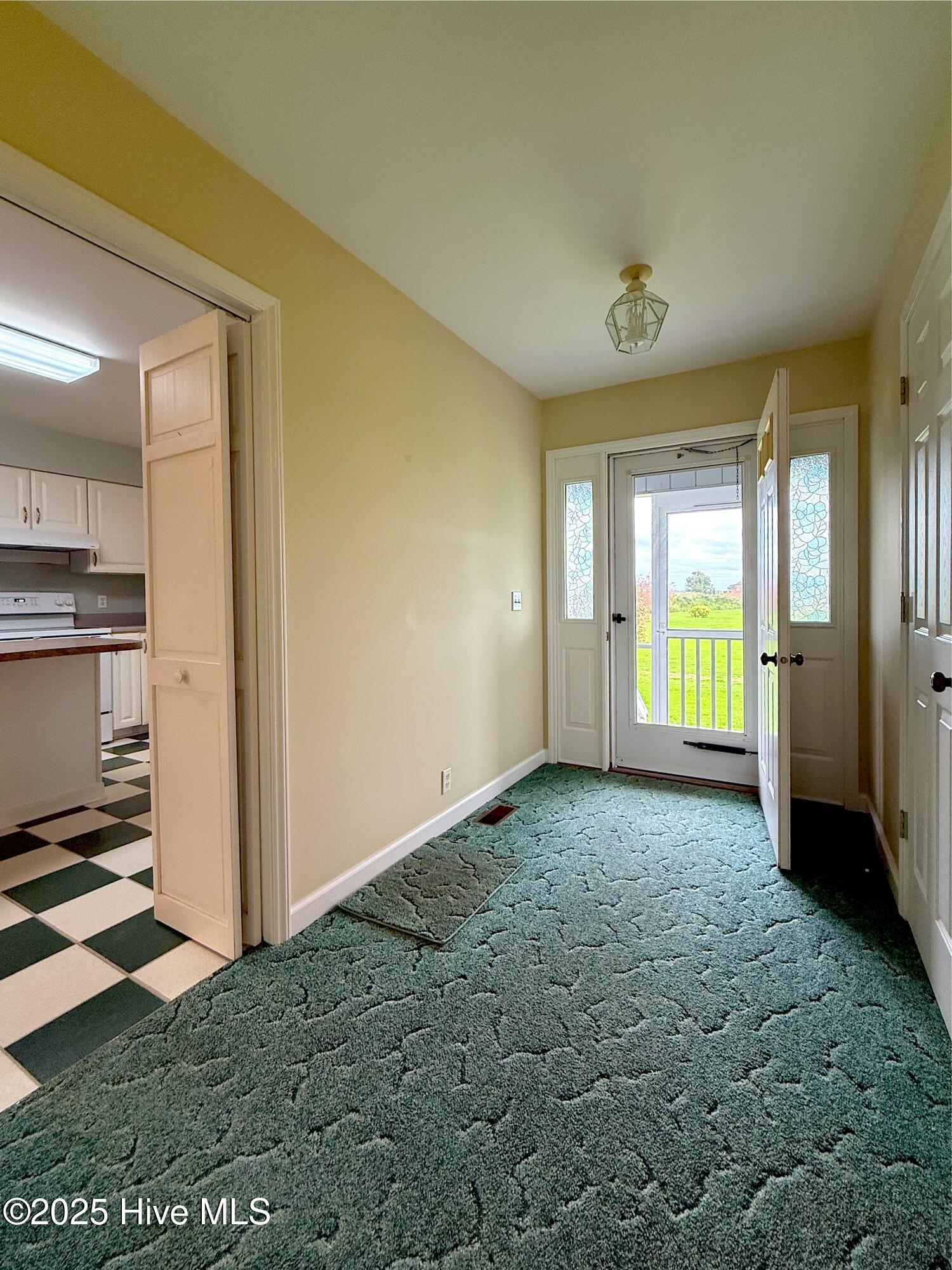 7760 Piney Woods Road