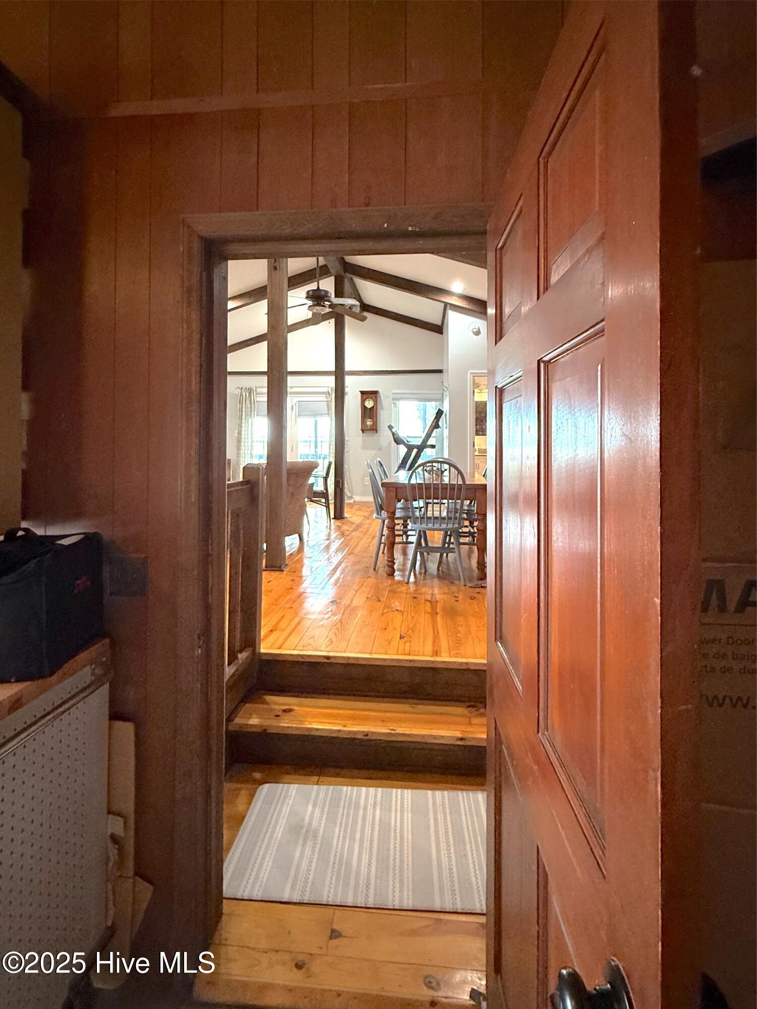 1591 Pat'S Road