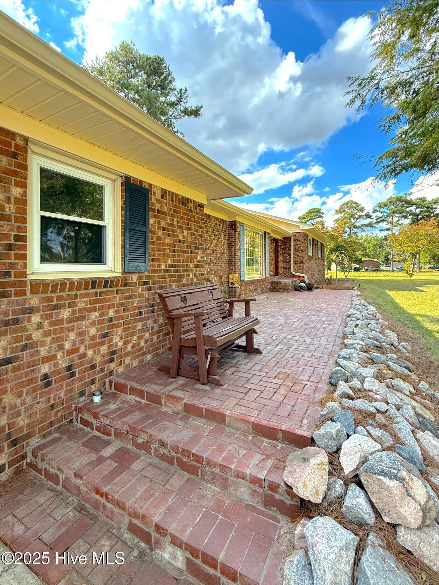 1591 Pat'S Road