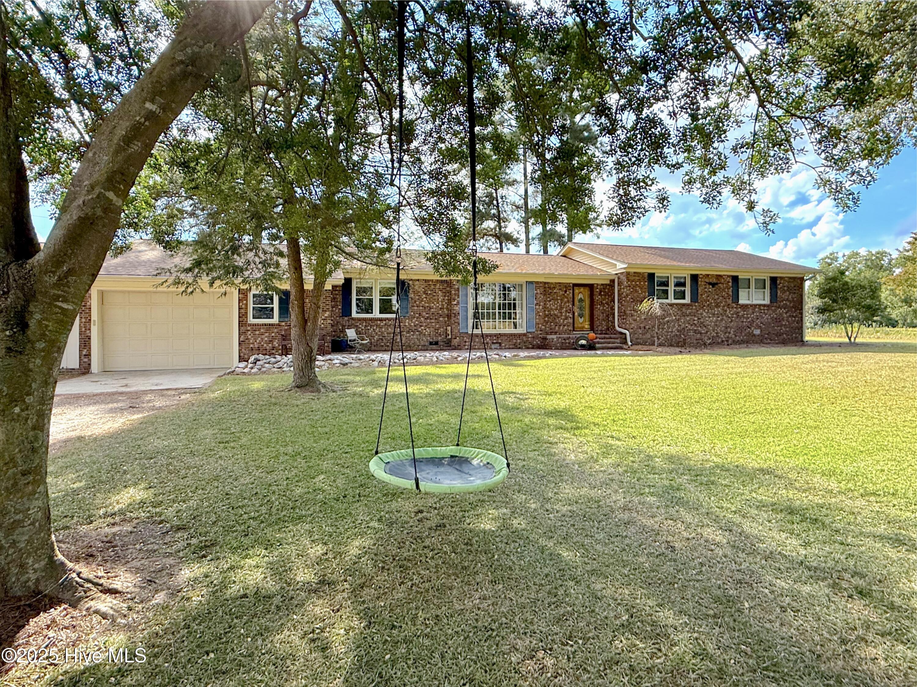 1591 Pat'S Road