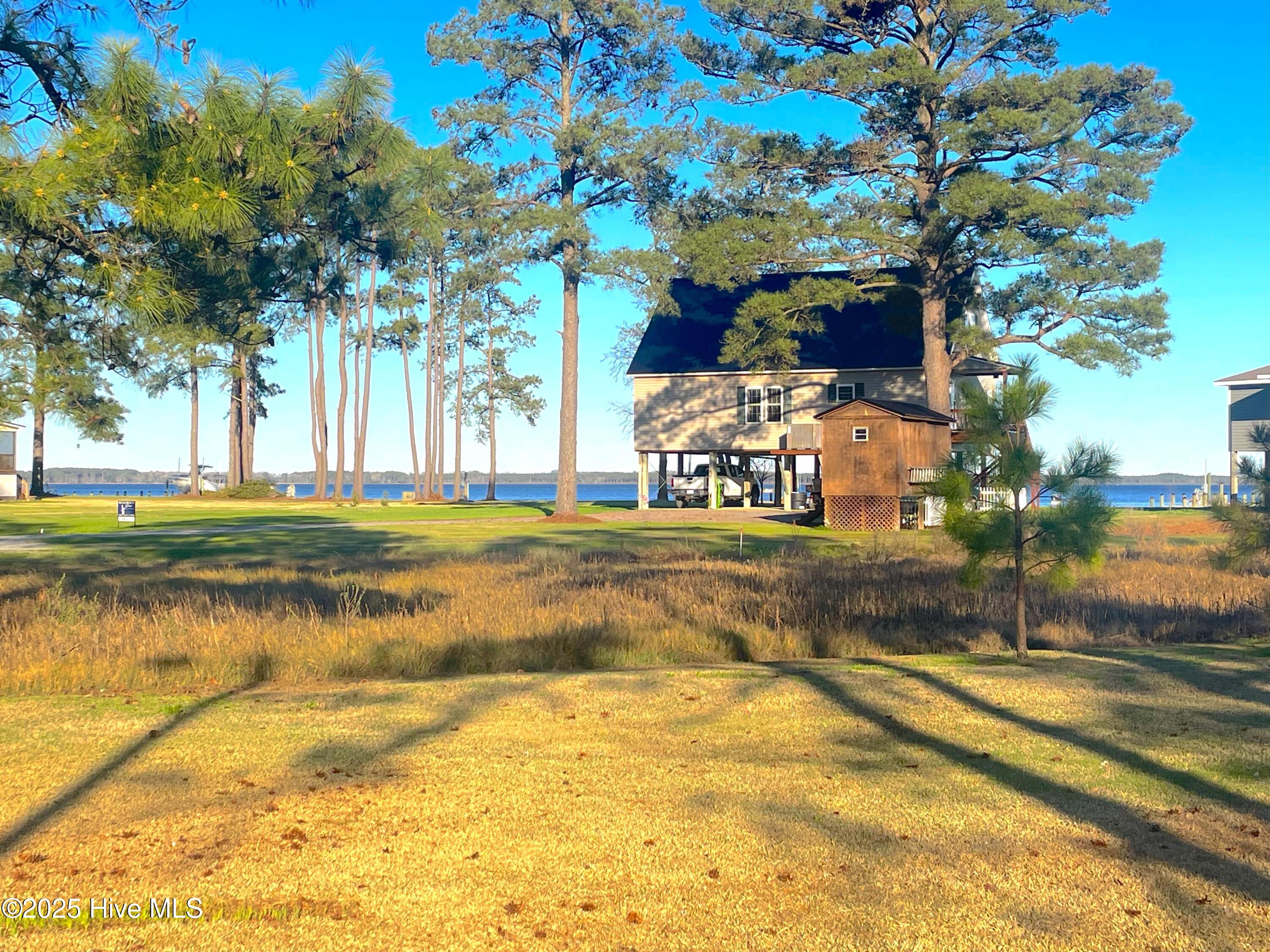 326 3C Woodstock Lane