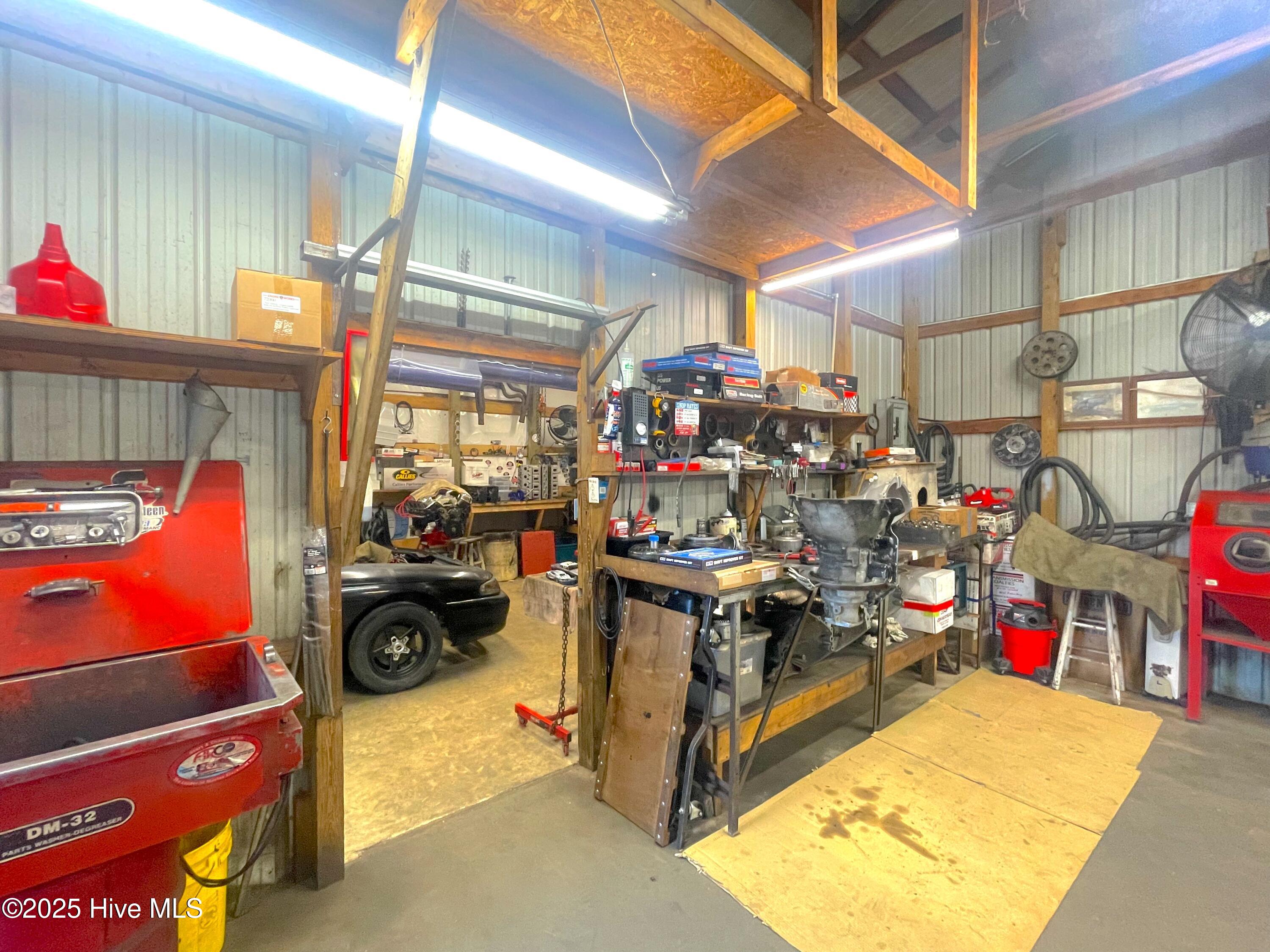 326 3C Woodstock Lane