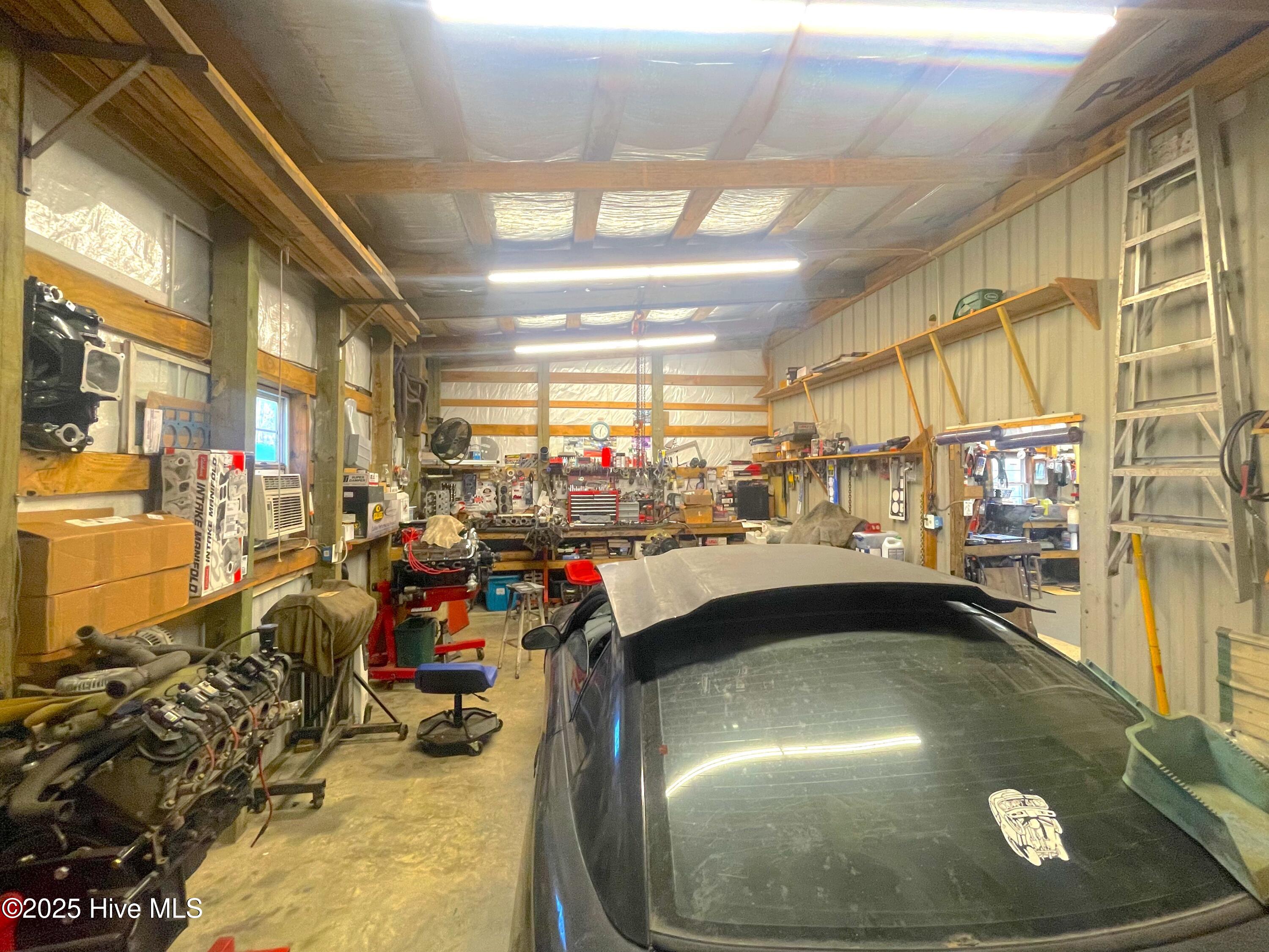 326 3C Woodstock Lane