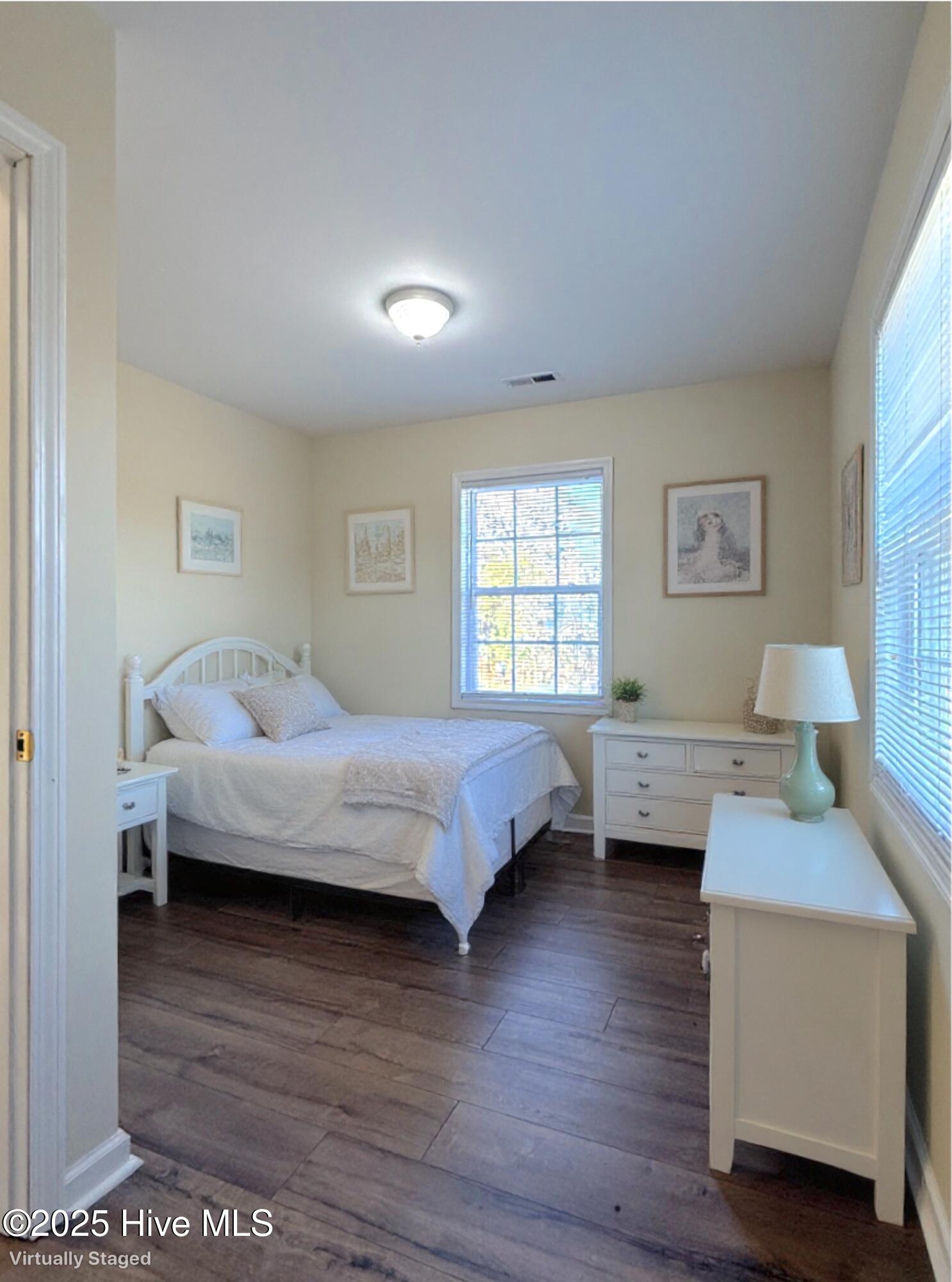4876 Loop Road