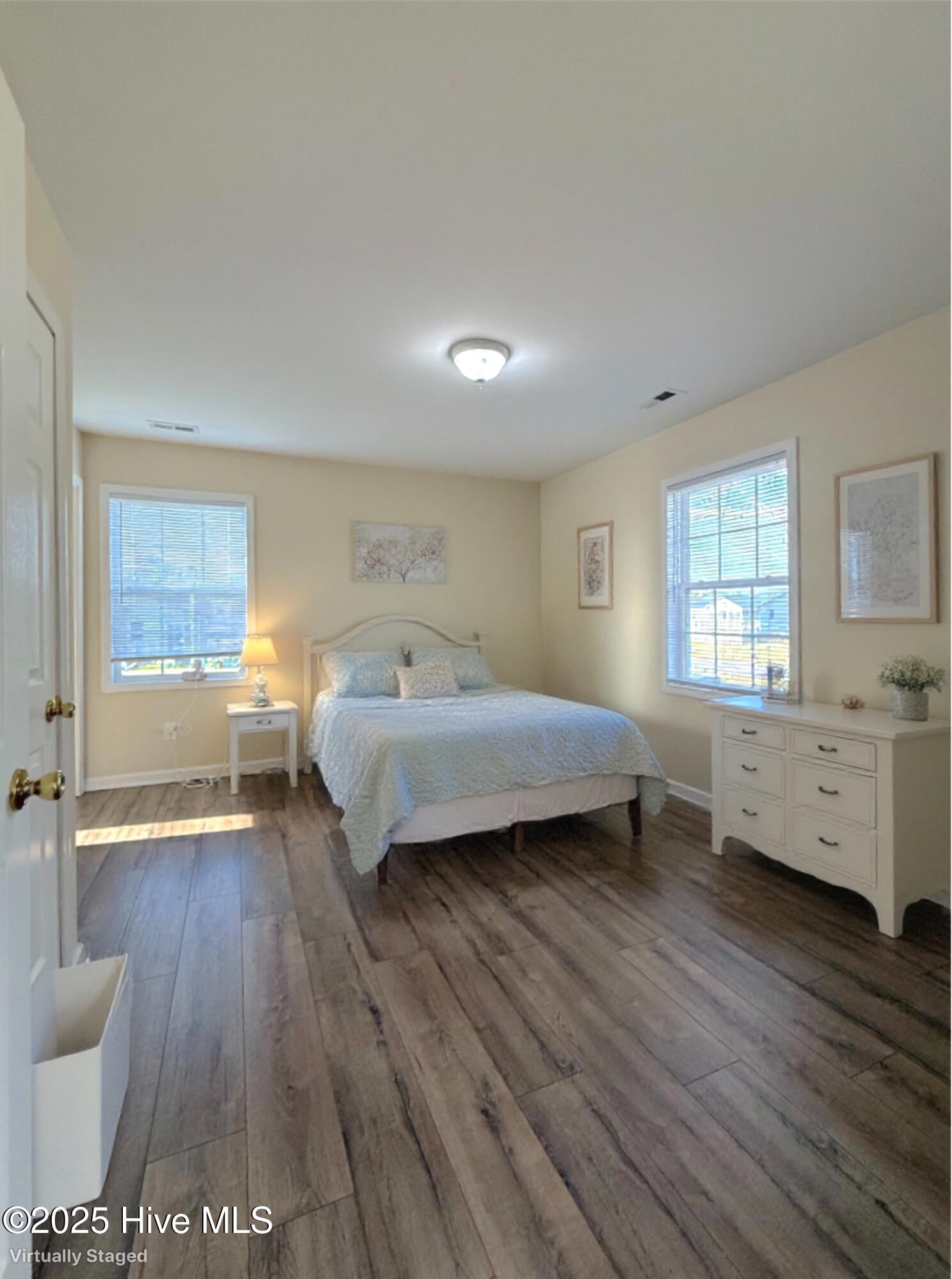4876 Loop Road
