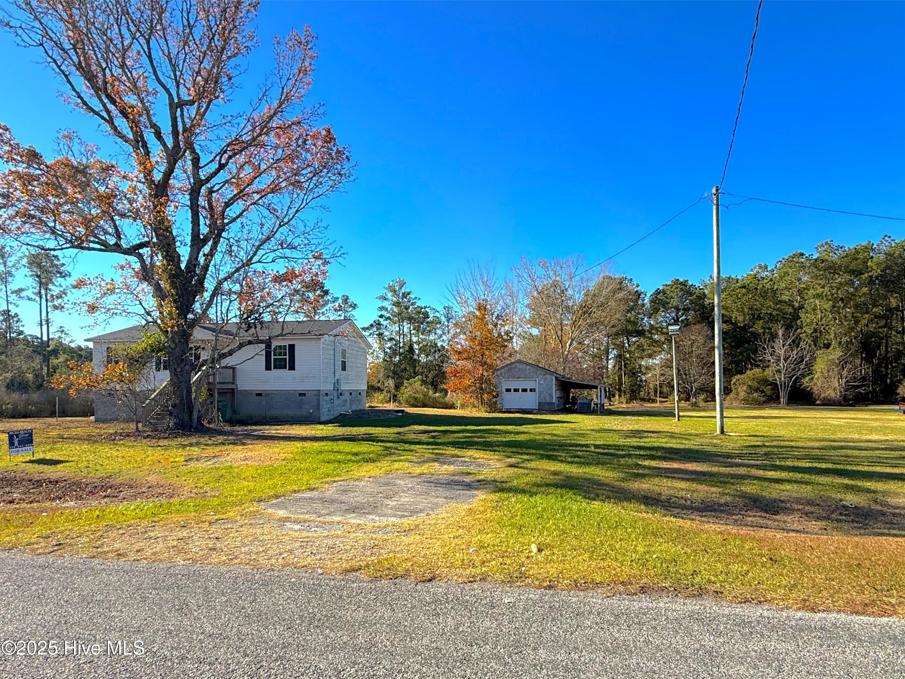 4876 Loop Road
