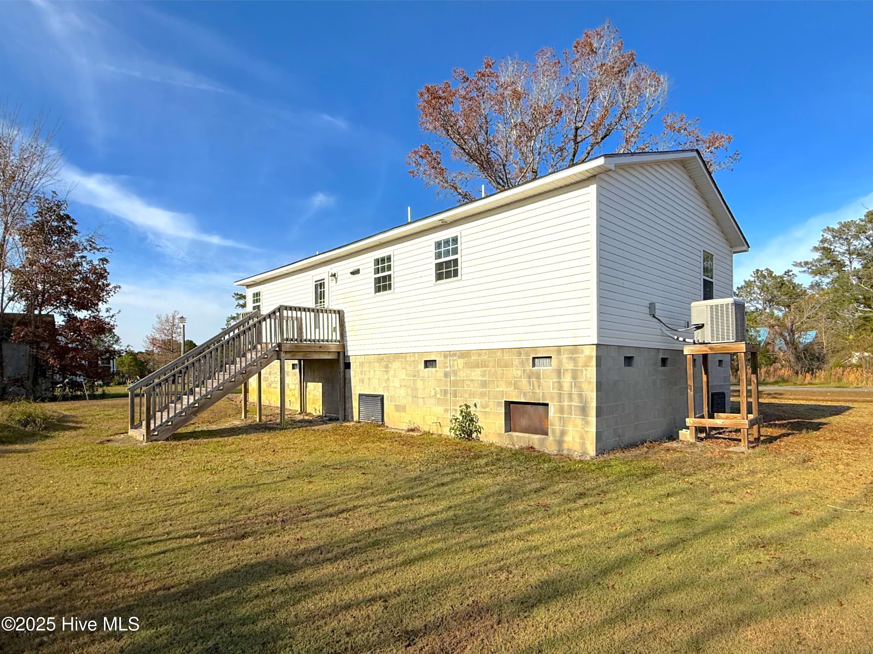 4876 Loop Road