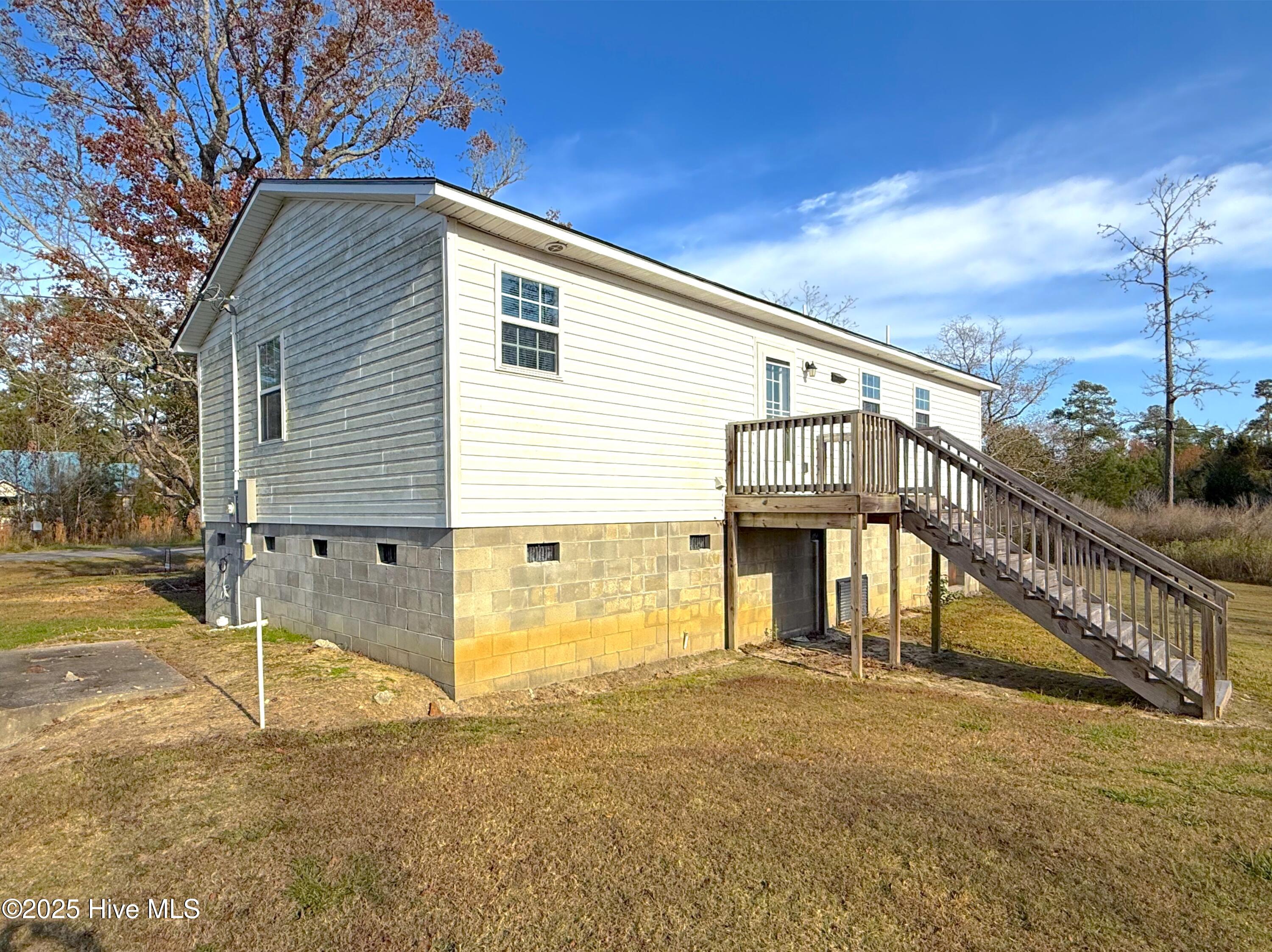 4876 Loop Road