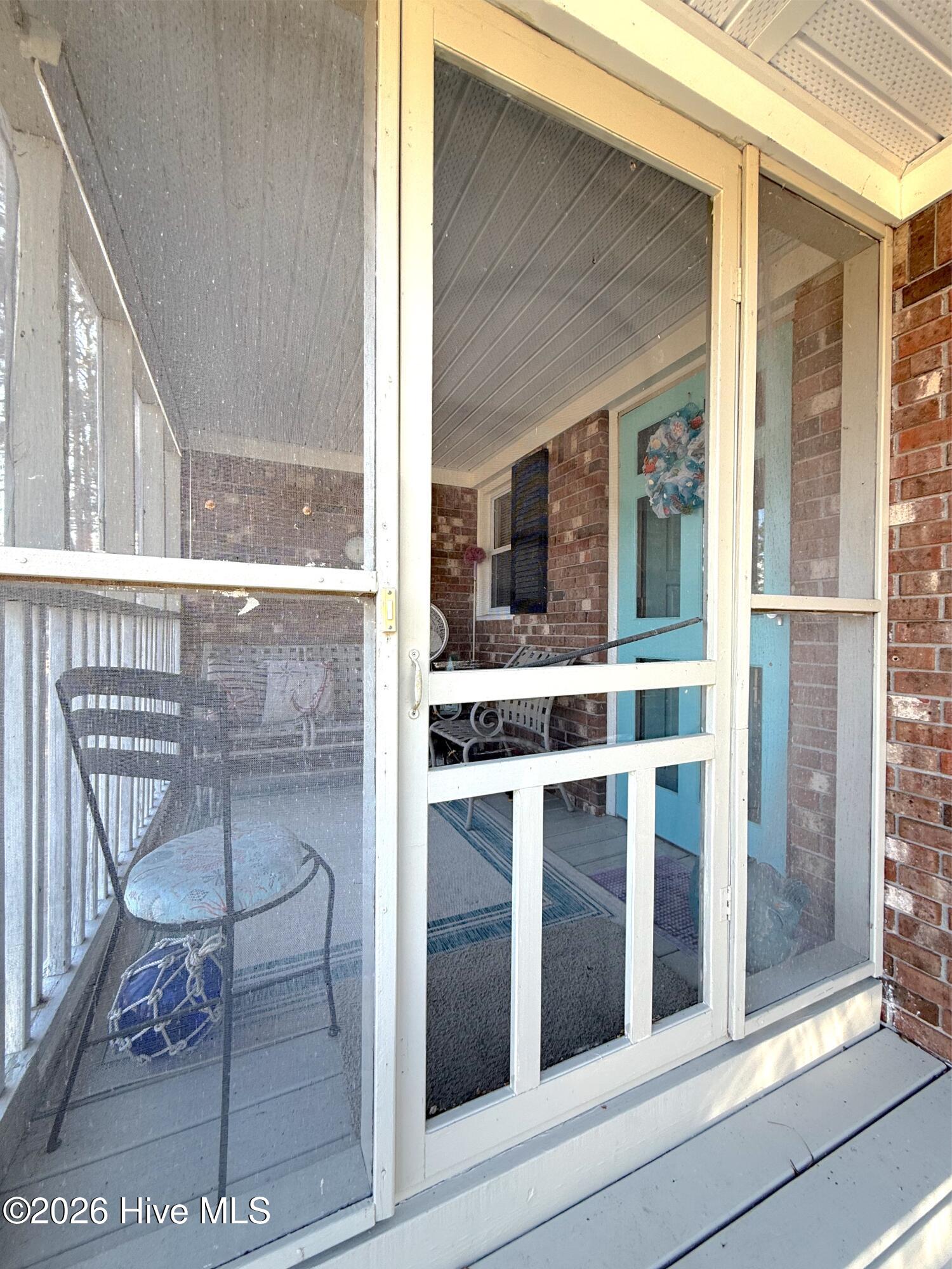 387 Riverview Street