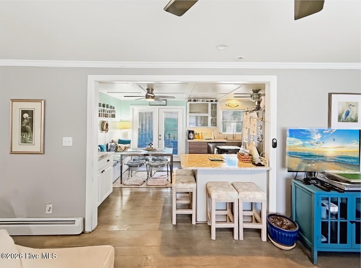 387 Riverview Street